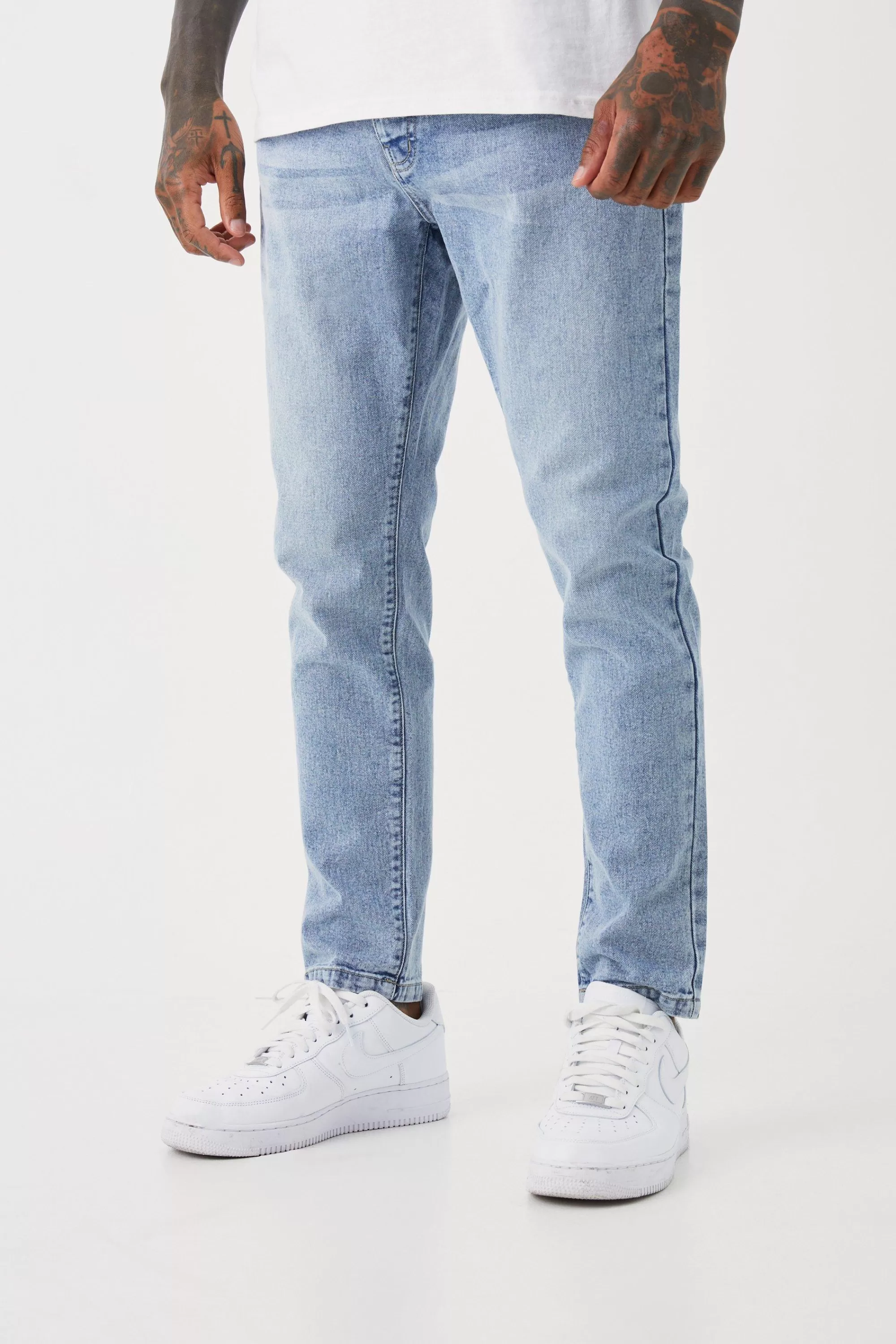 boohooMAN Tapered Rigid Jean | UK