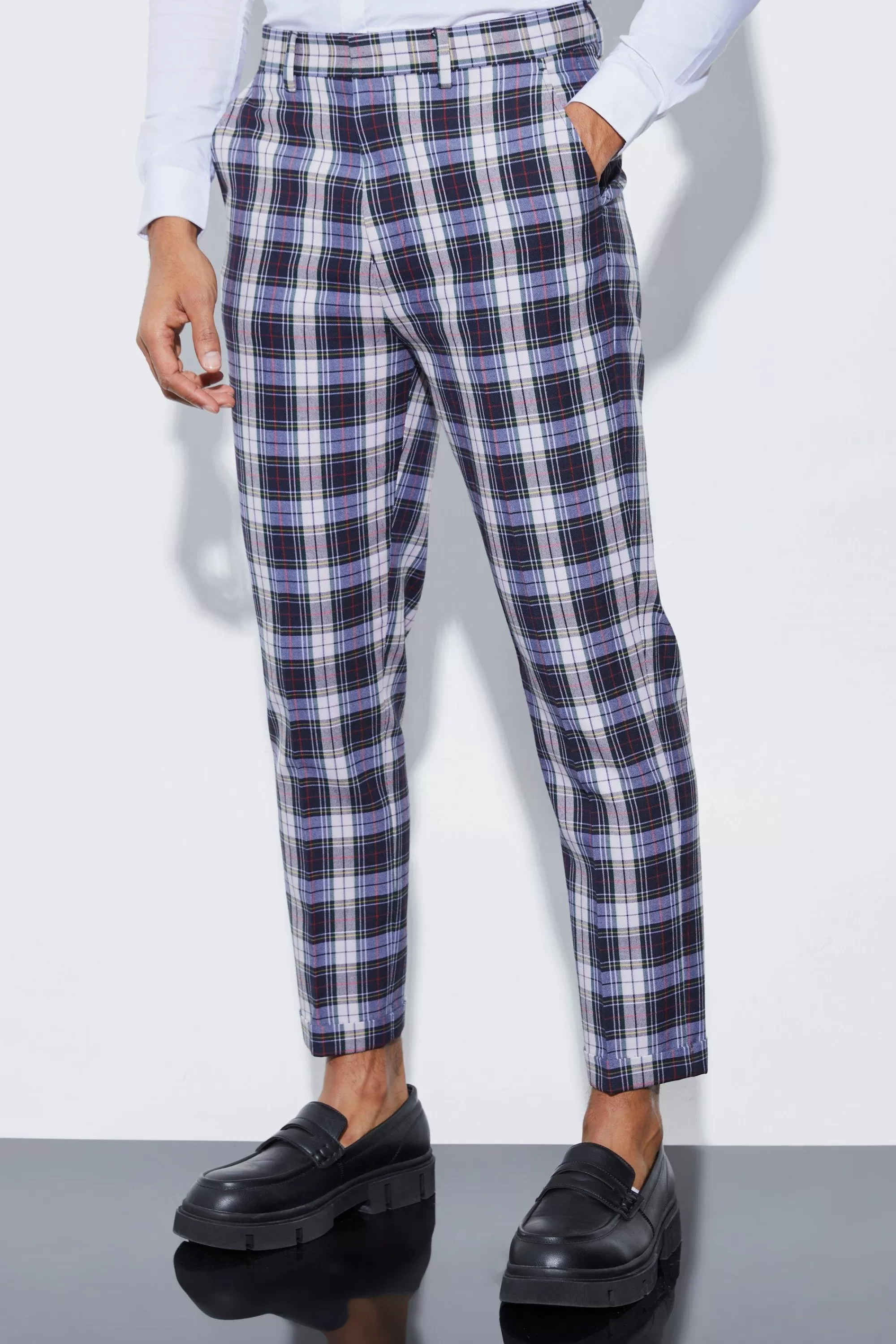 boohooMAN Tapered Tartan Turn Up Hem Trousers | UK