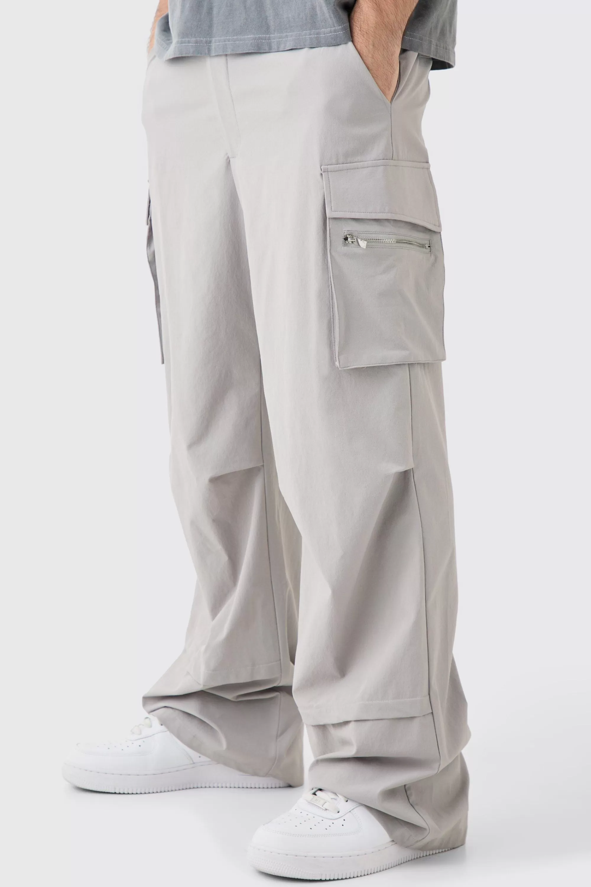 boohooMAN Technical Stretch Cargo Parachute Pants | UK