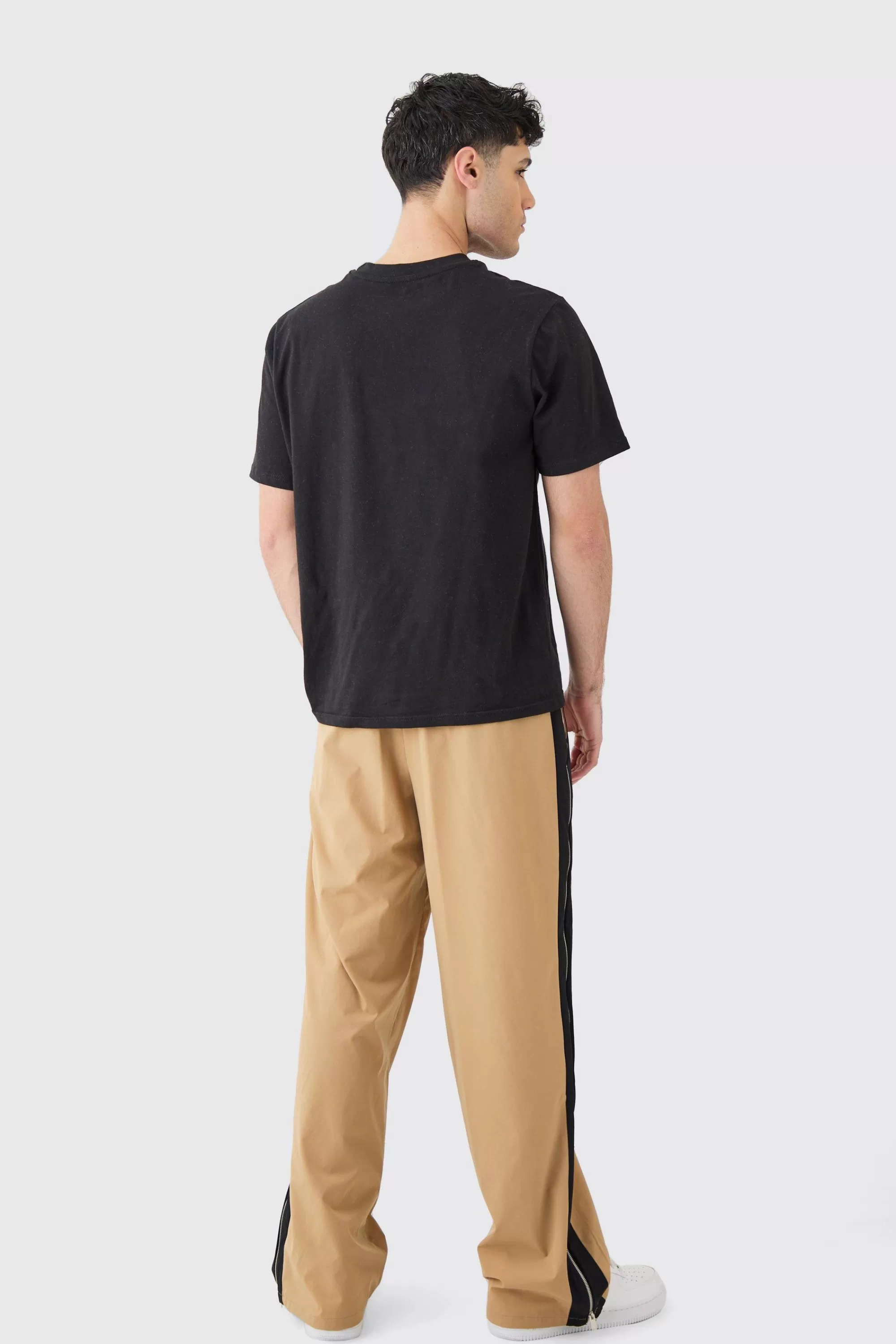 boohooMAN Technical Stretch Zip Gusset Wide Leg Trousers | UK