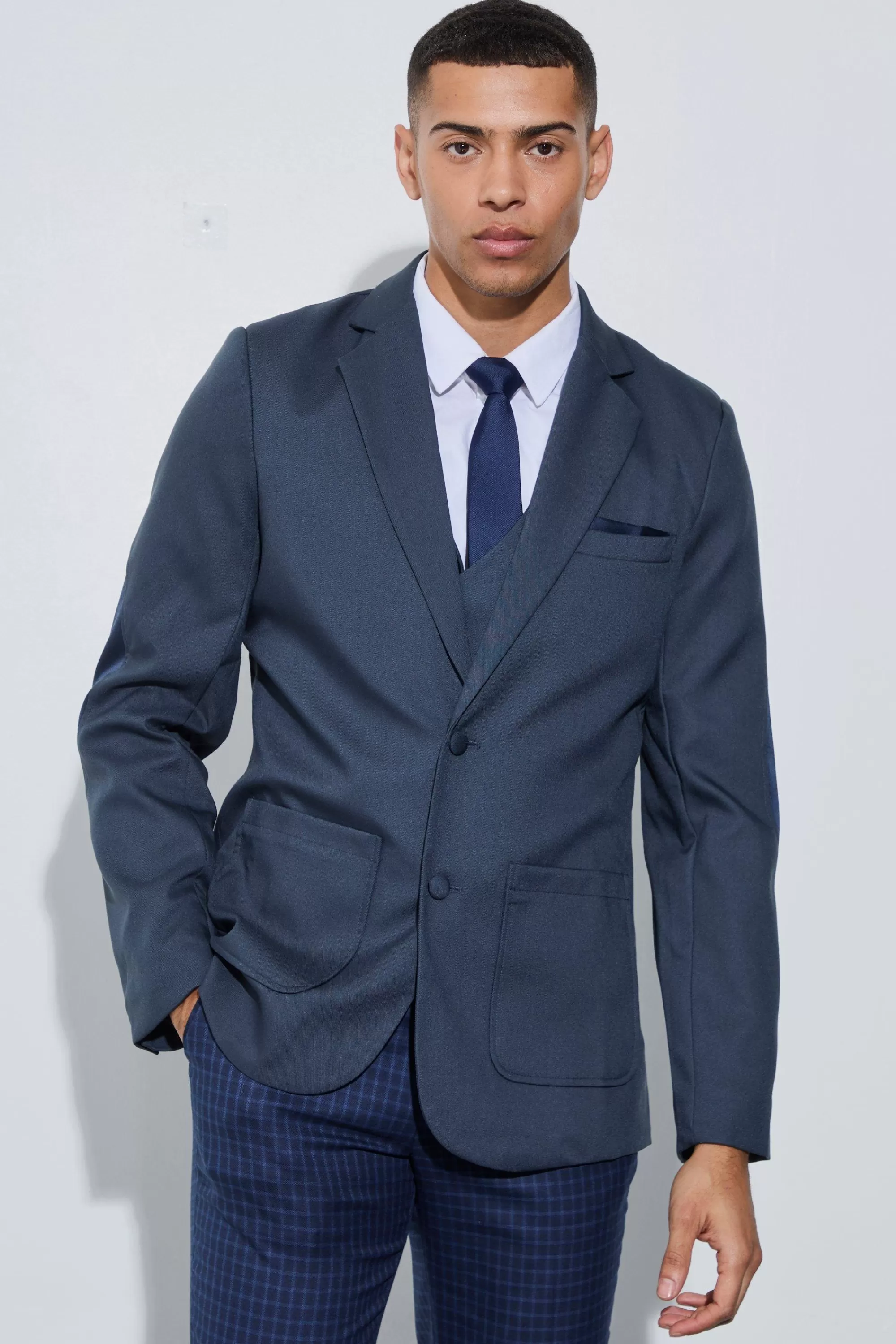 boohooMAN Textured Elbow Patch Slim Fit Blazer & Waistcoat | UK