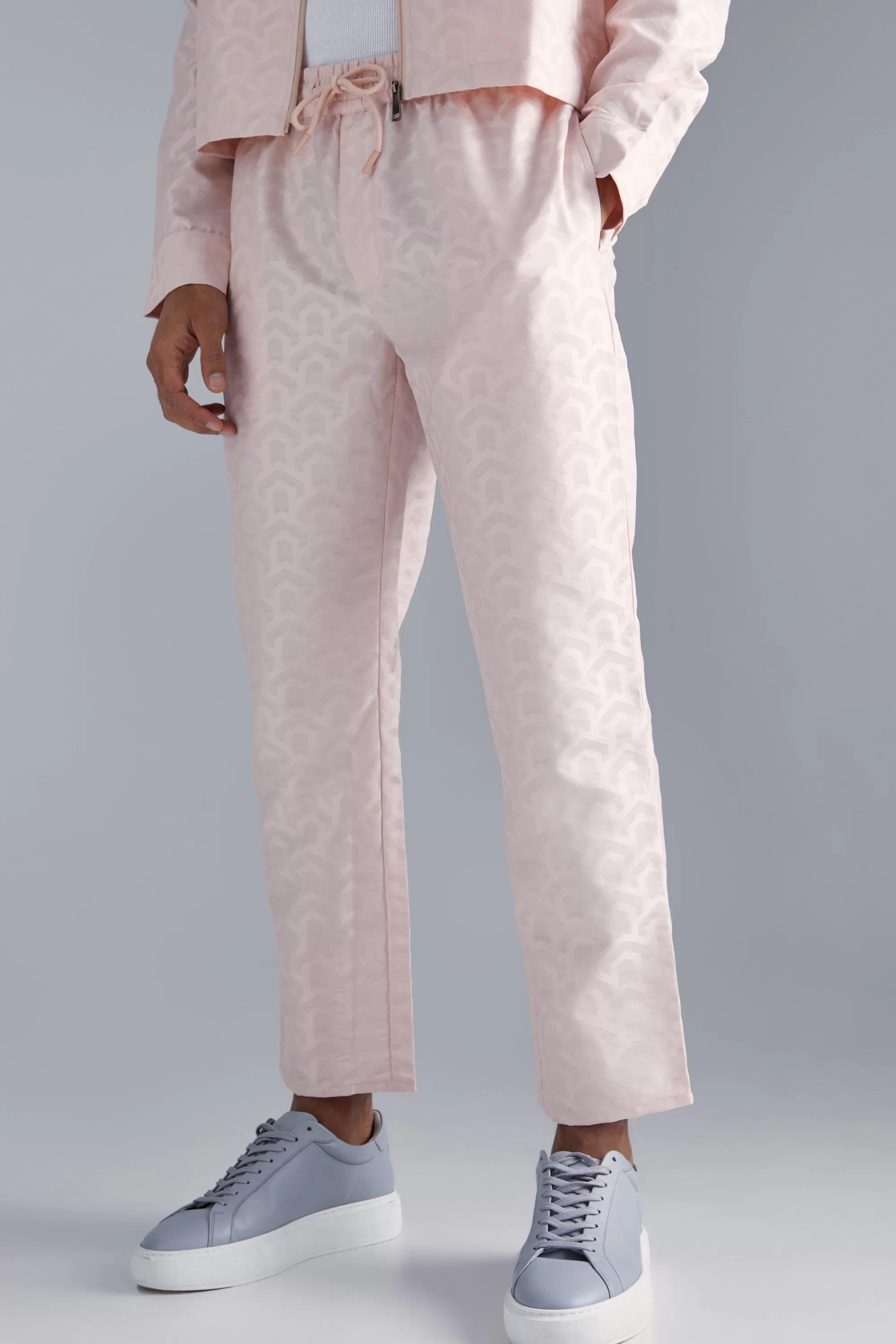 boohooMAN Textured Geo Tapered Trouser | UK