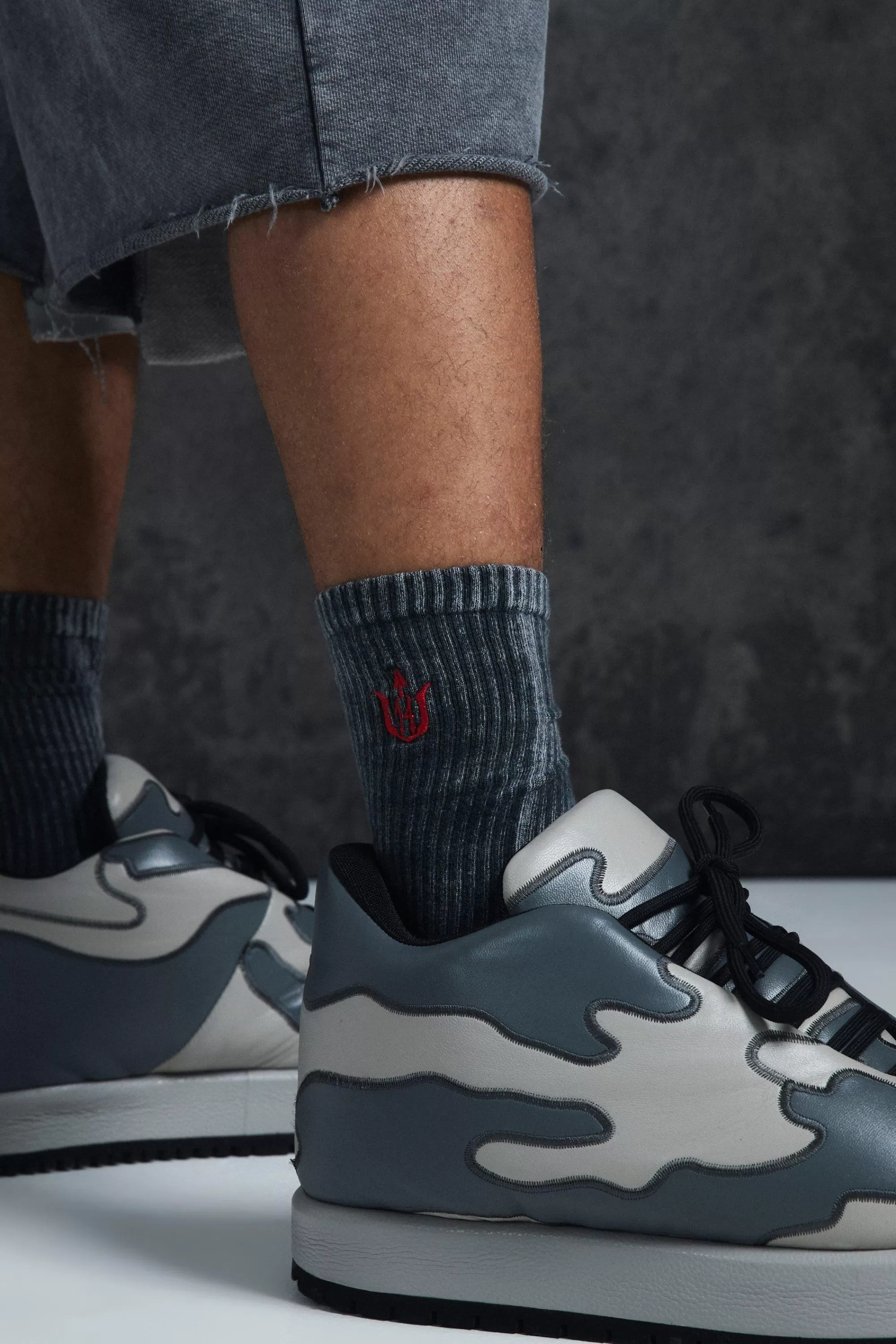 boohooMAN Trippie Redd Acid Wash Embroidered Socks | UK