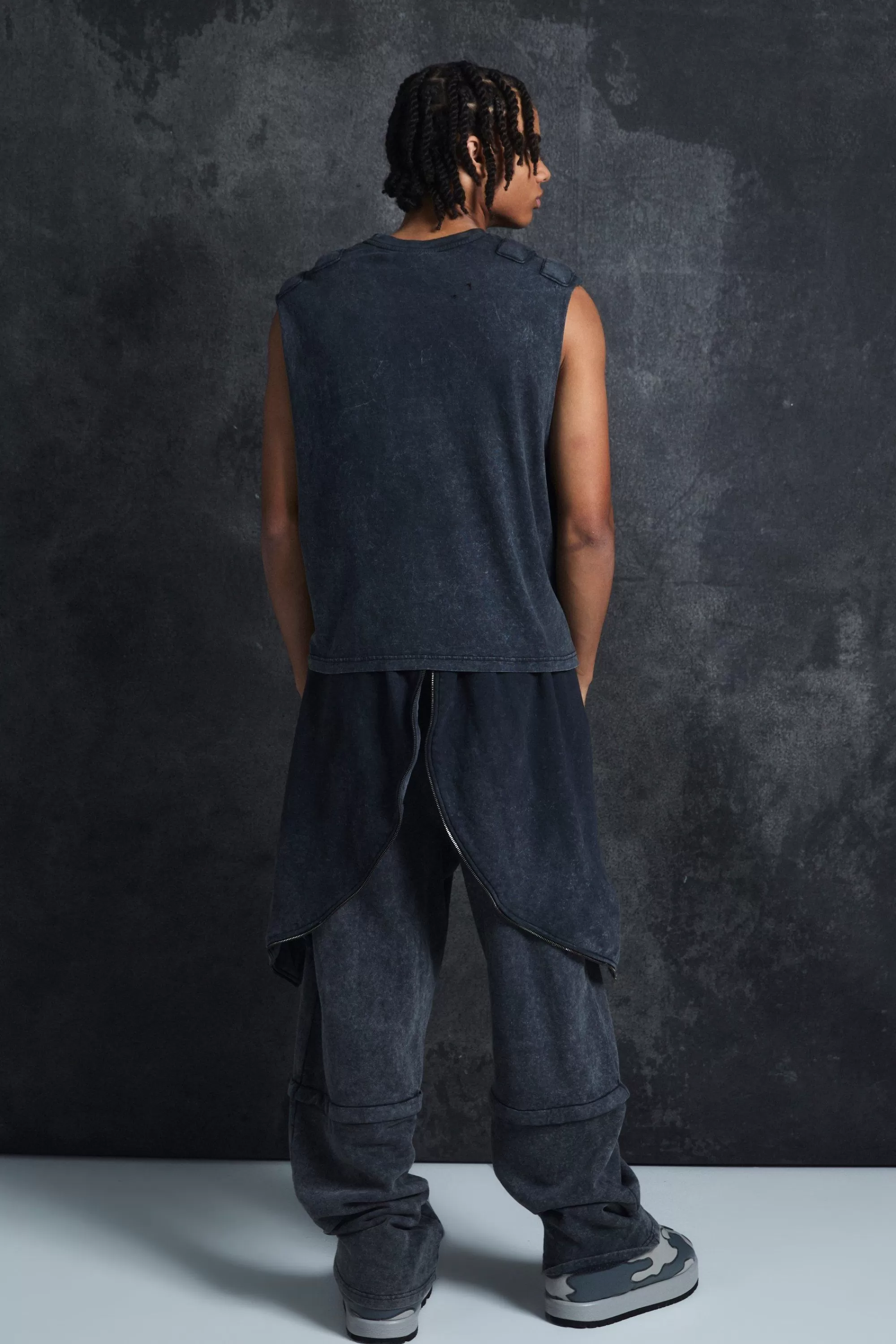 boohooMAN Trippie Redd Oversized Heavy Washed Horn Hooded Jogger | UK