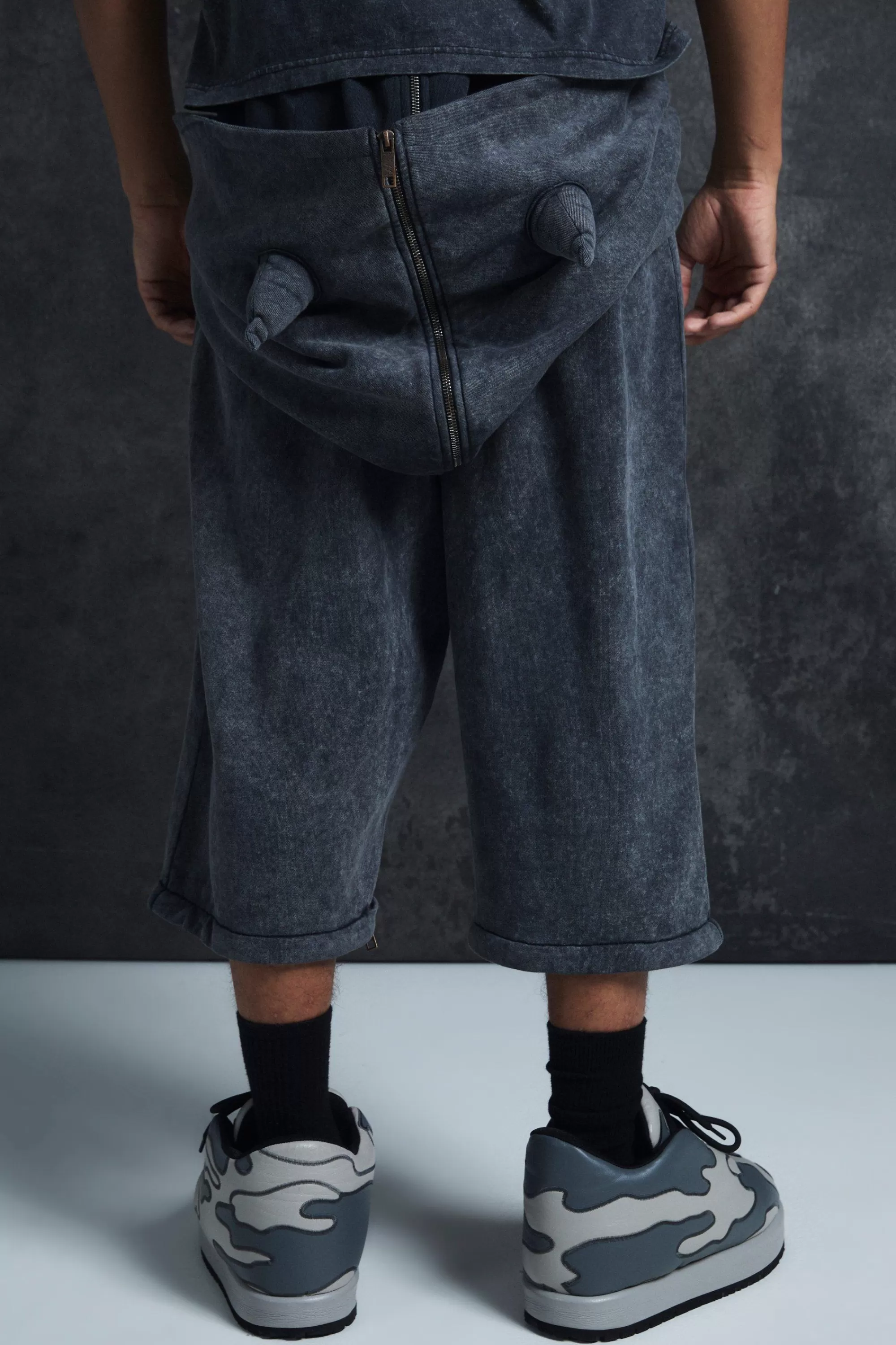 boohooMAN Trippie Redd Oversized Heavy Washed Horn Hooded Jogger | UK