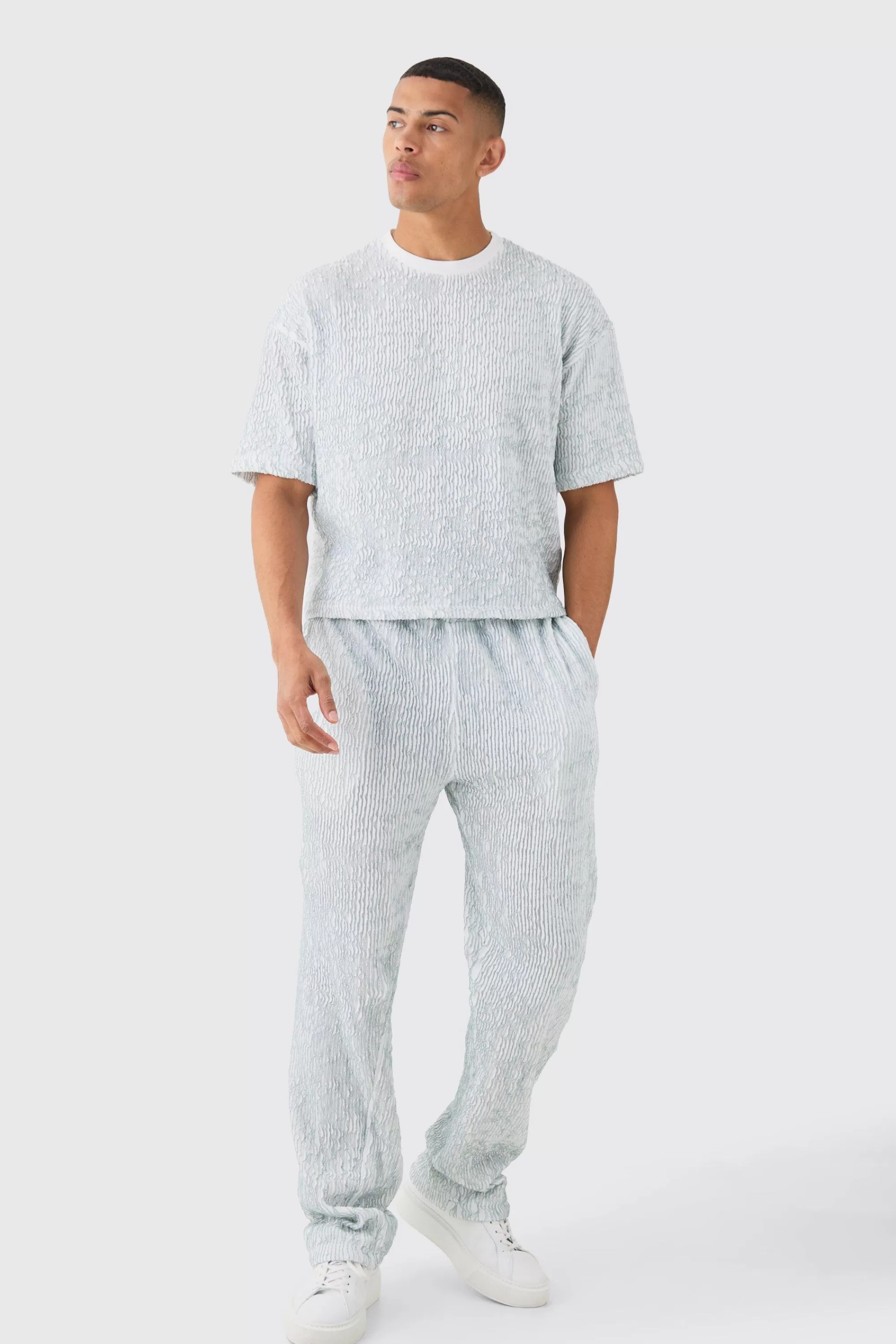 boohooMAN Two Tone Boxy Ripple Pleated T-shirt & Trouser | UK