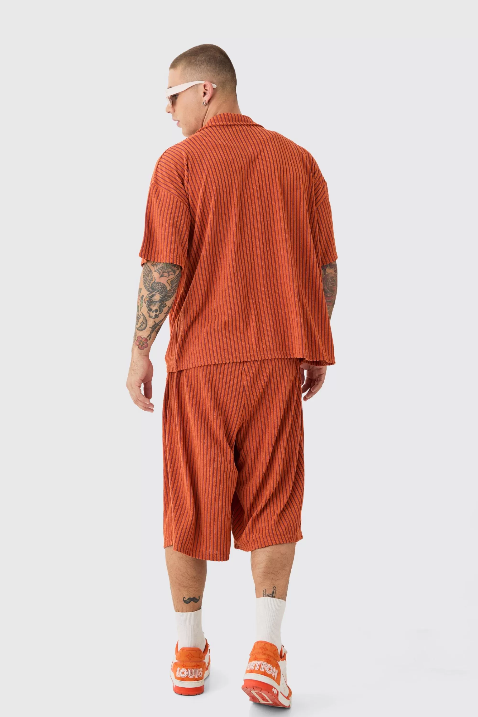 boohooMAN Two Tone Towelling Boxy Shirt And Short Set | UK