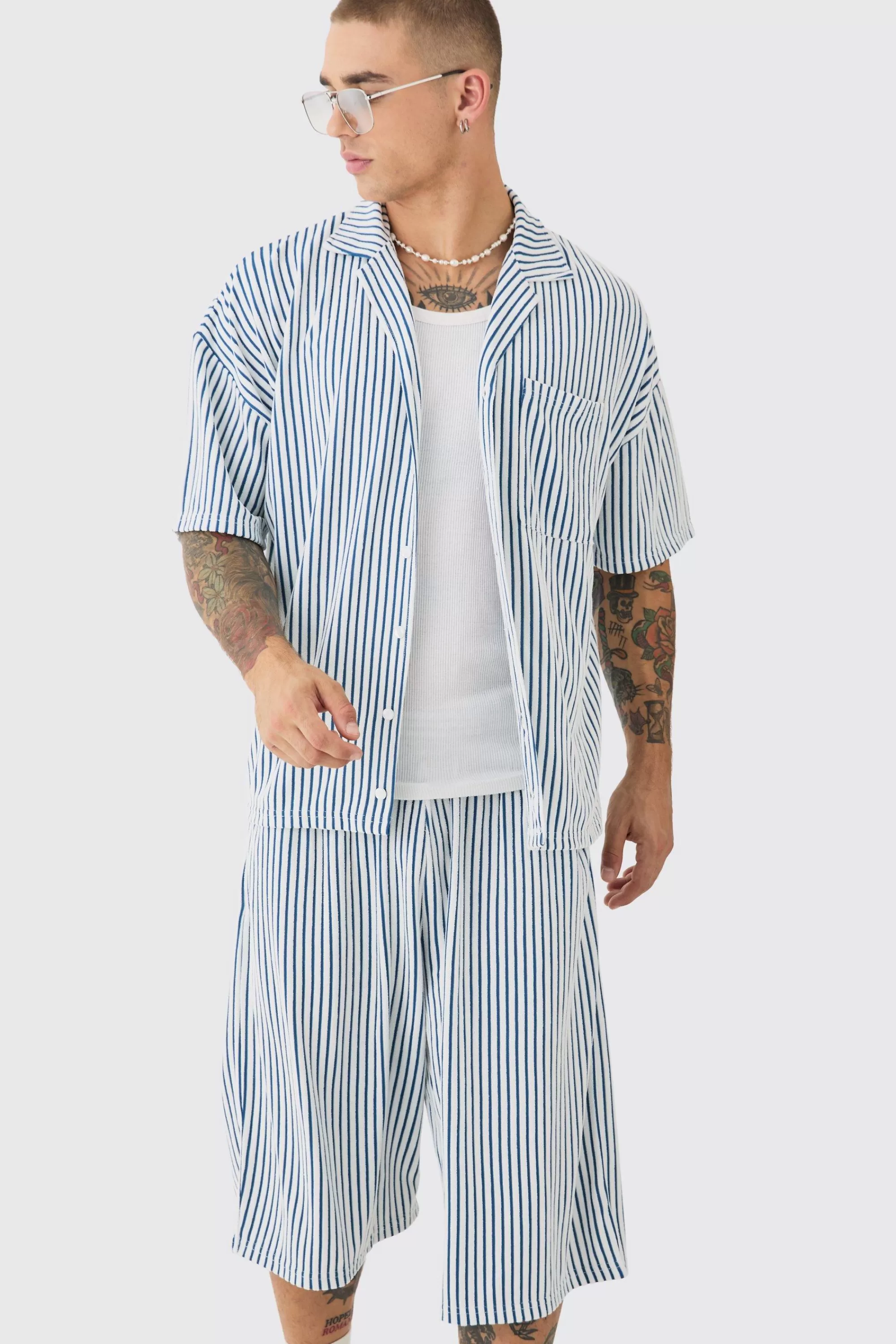 boohooMAN Two Tone Towelling Boxy Shirt And Short Set | UK