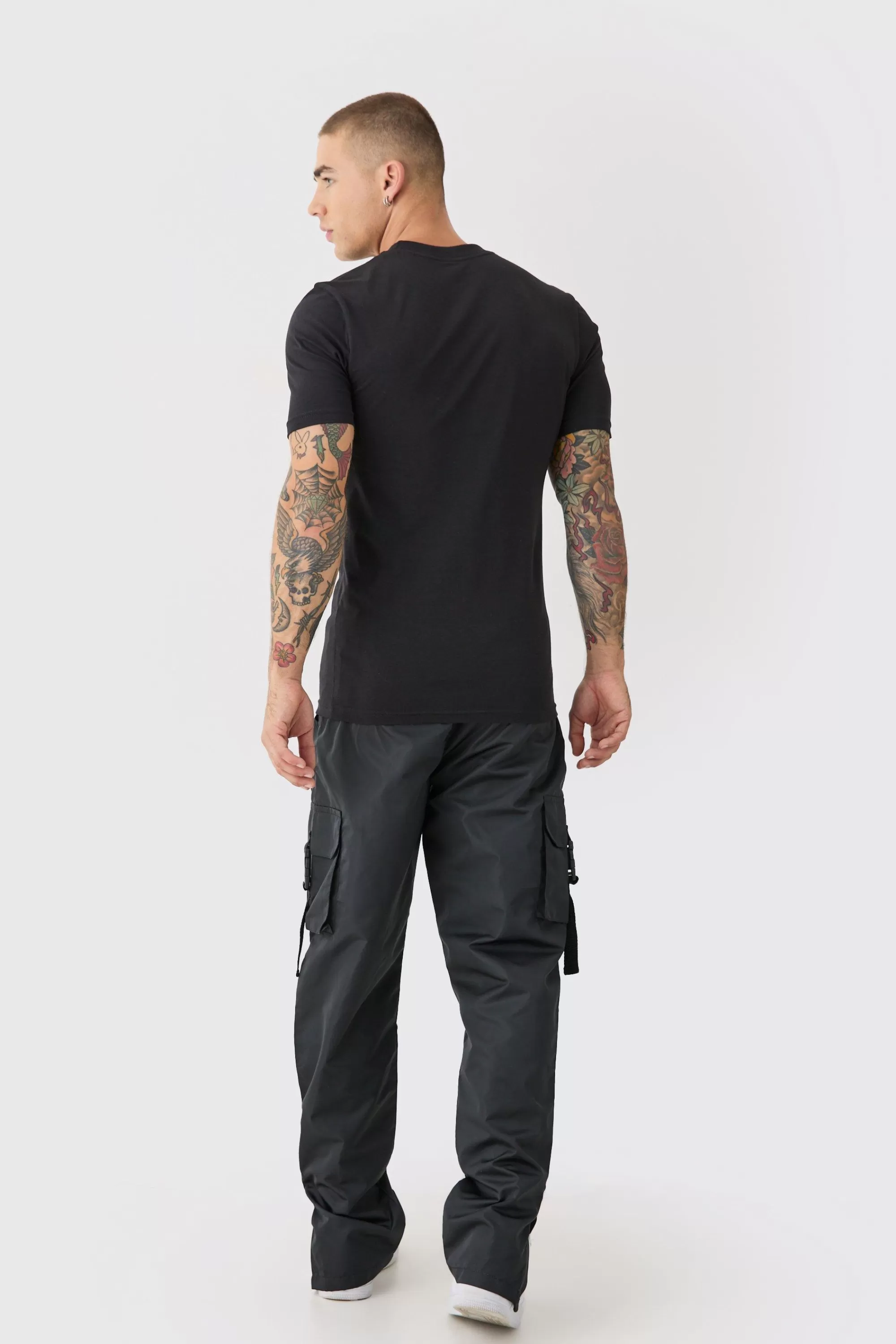boohooMAN 2 Pack Muscle Fit T-shirt | UK multi Clearance