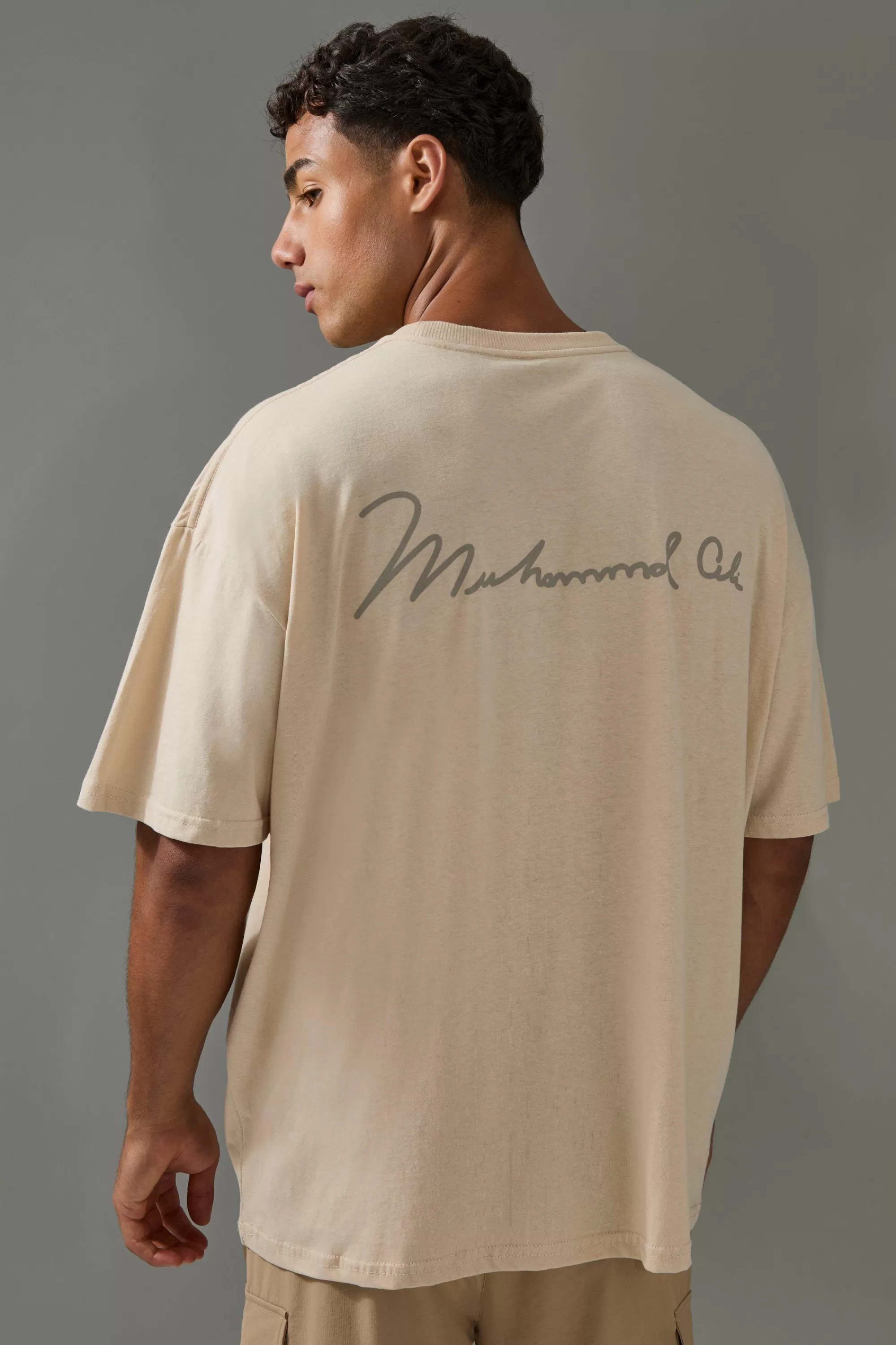 boohooMAN Active Oversized Muhammad Ali Count The Days License T-shirt | UK ecru Hot