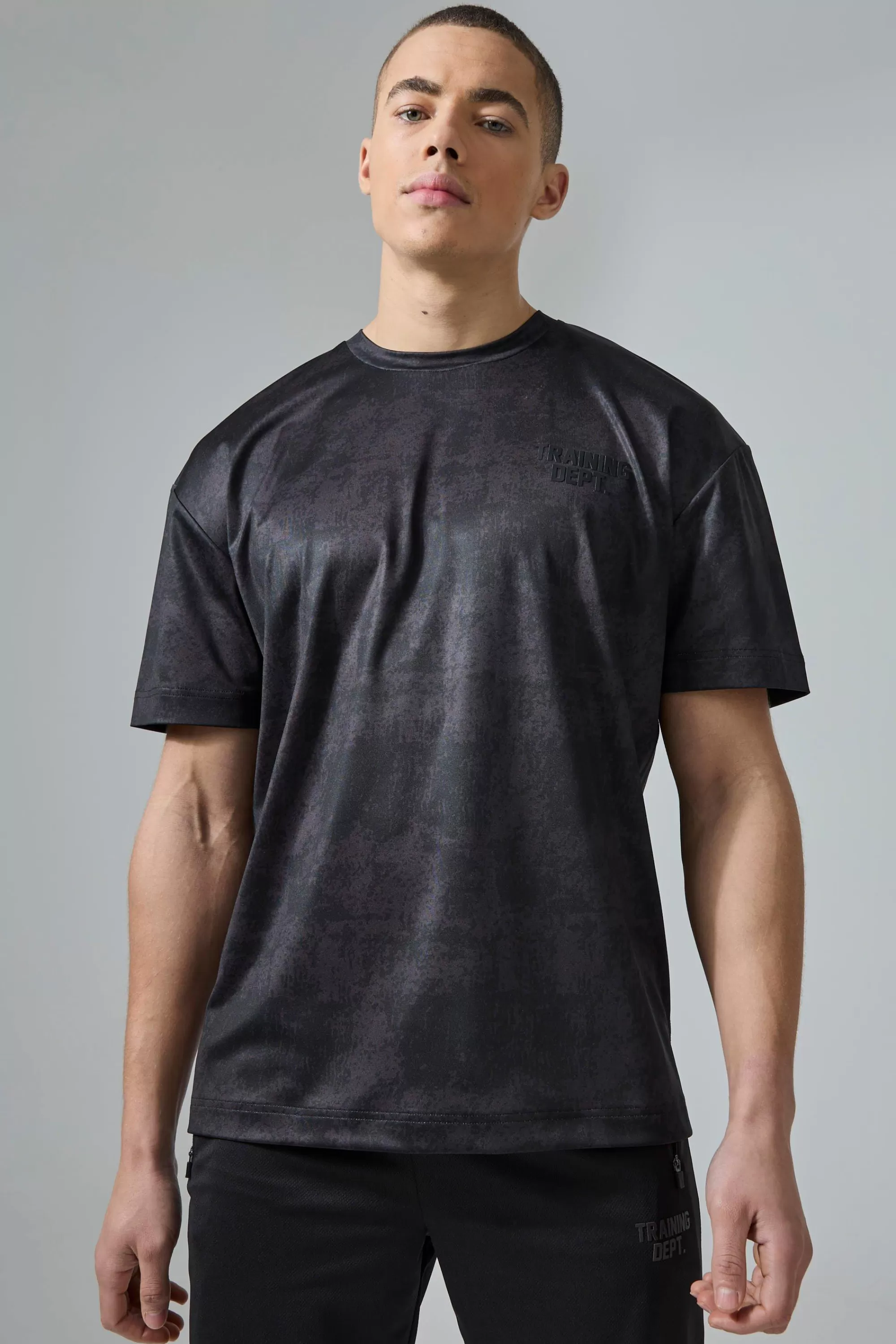 boohooMAN Active Training Dept Oversized Camo T-shirt | UK black Best Sale