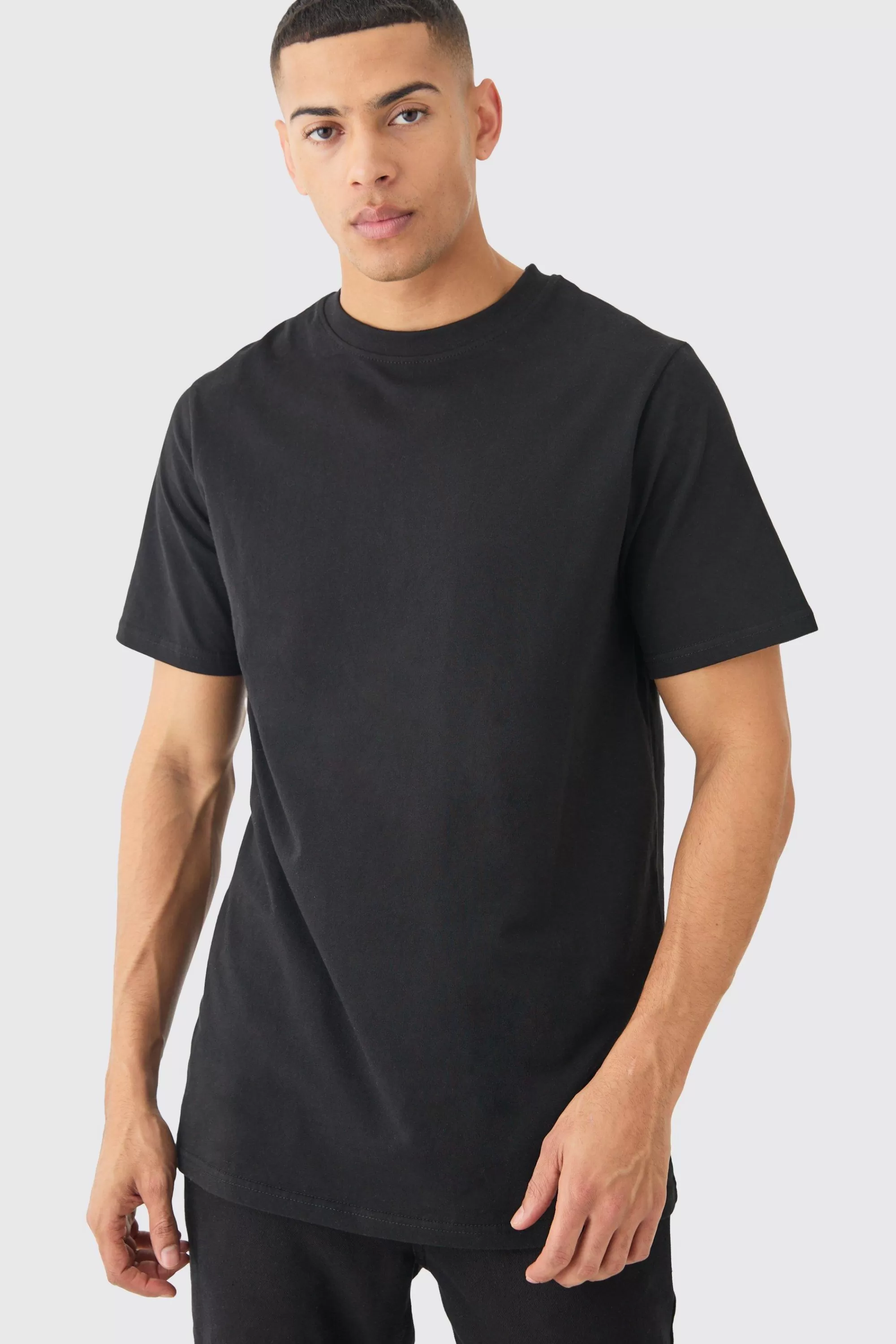 boohooMAN Basic Longline Crew Neck T-shirt | UK black Clearance