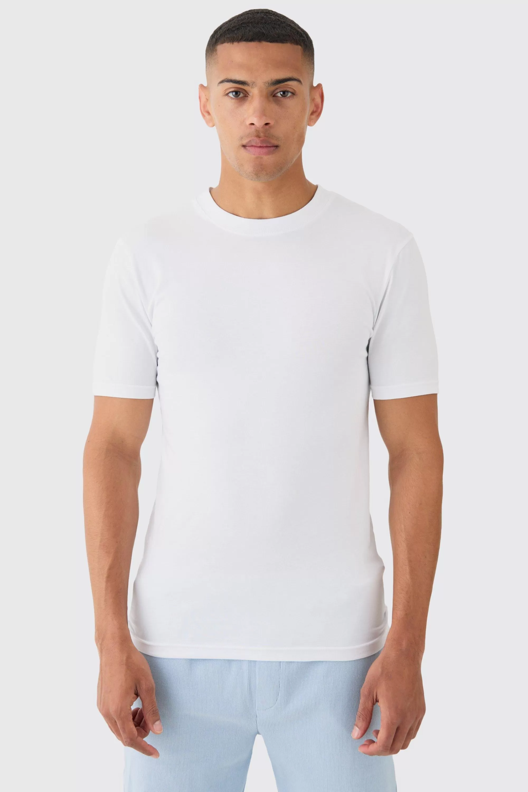boohooMAN Basic Muscle Fit T-shirt | UK white Hot