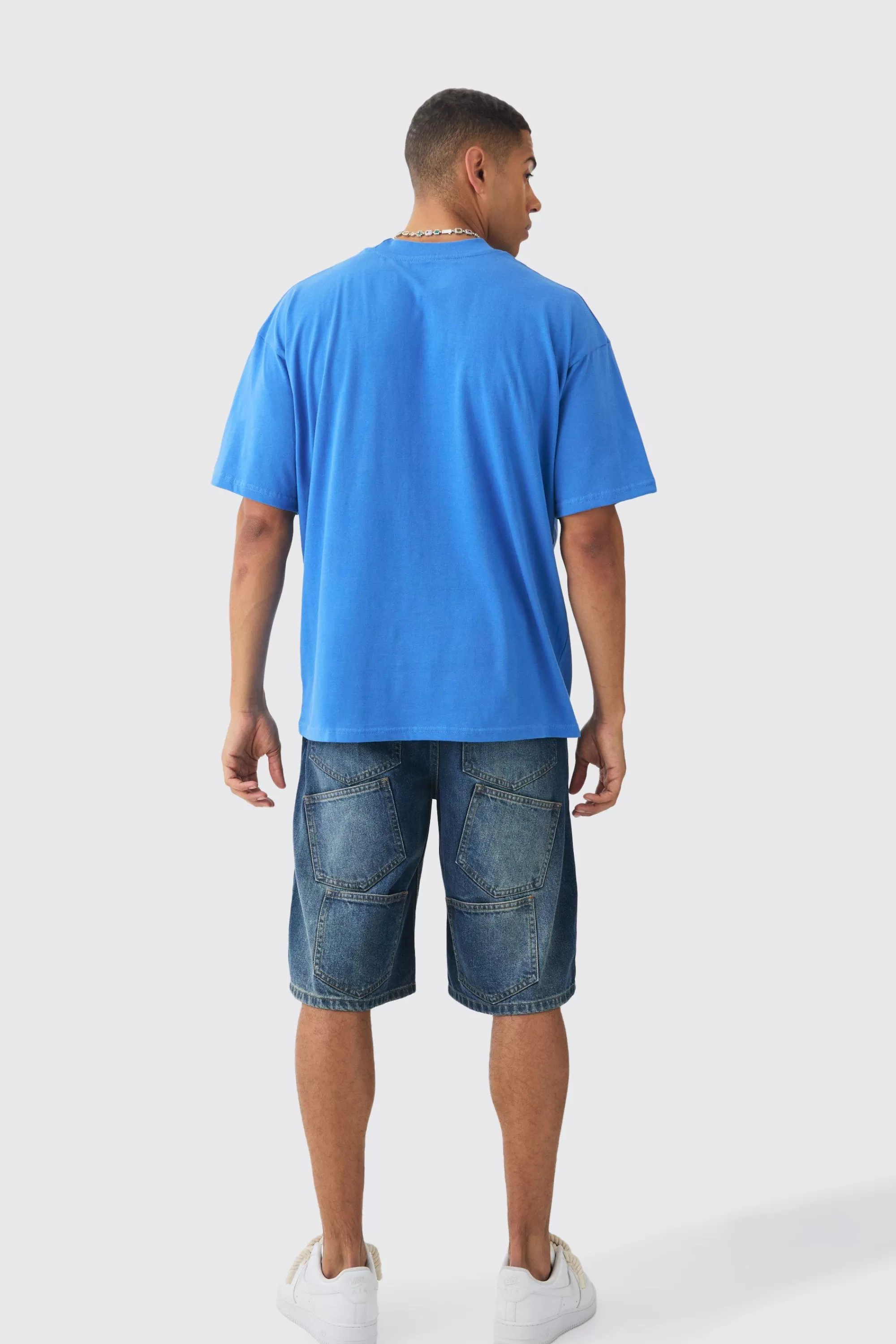 boohooMAN Extended Neck Official Print T-shirt | UK blue Best