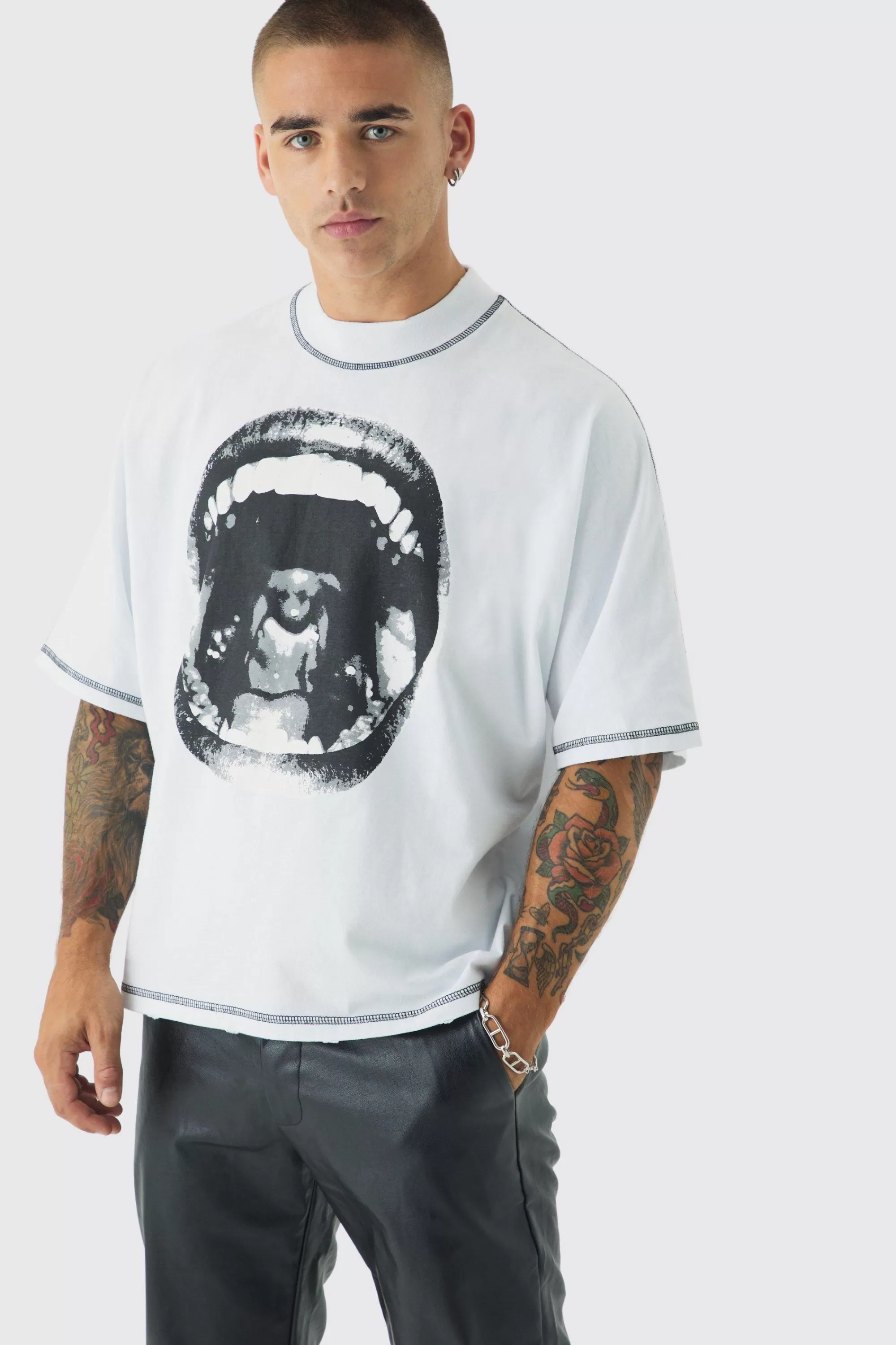 boohooMAN Extreme Heavyweight Oversized Boxy Graphic Tab T-Shirt | UK white Store