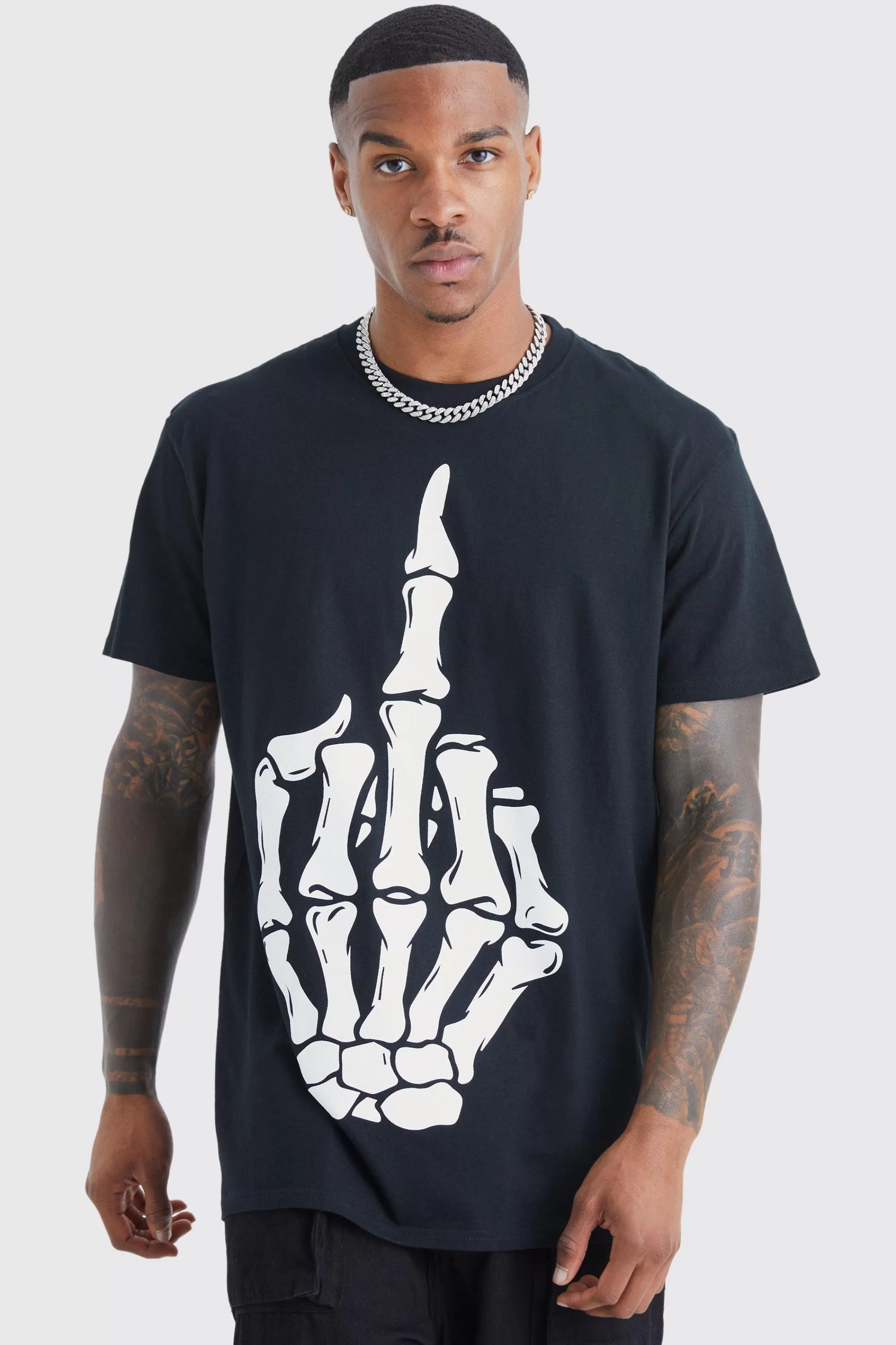 boohooMAN Halloween Skeleton Middle Finger Halloween T-shirt | UK black Cheap