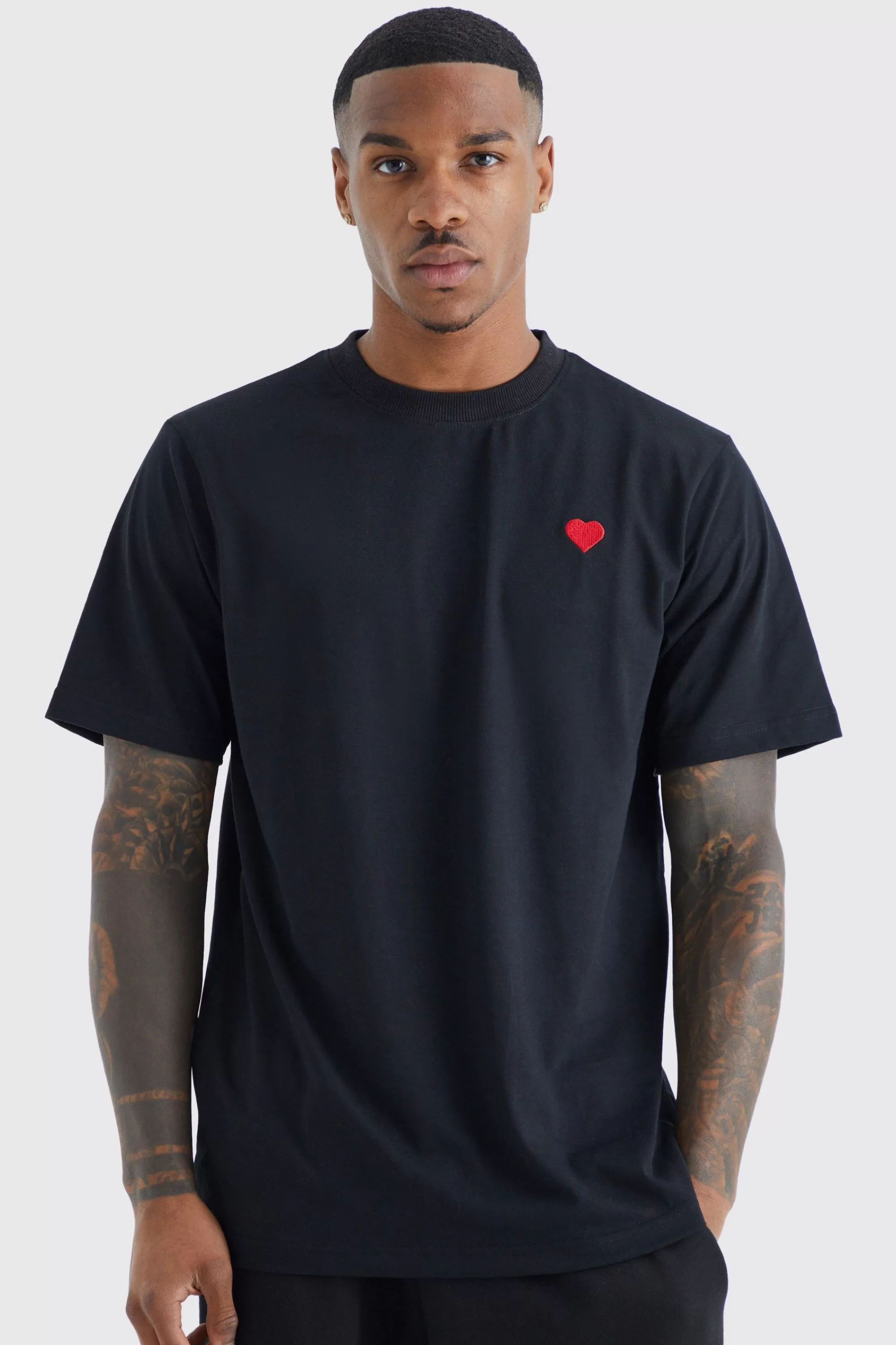 boohooMAN Heart Embroidered T-shirt | UK black Store