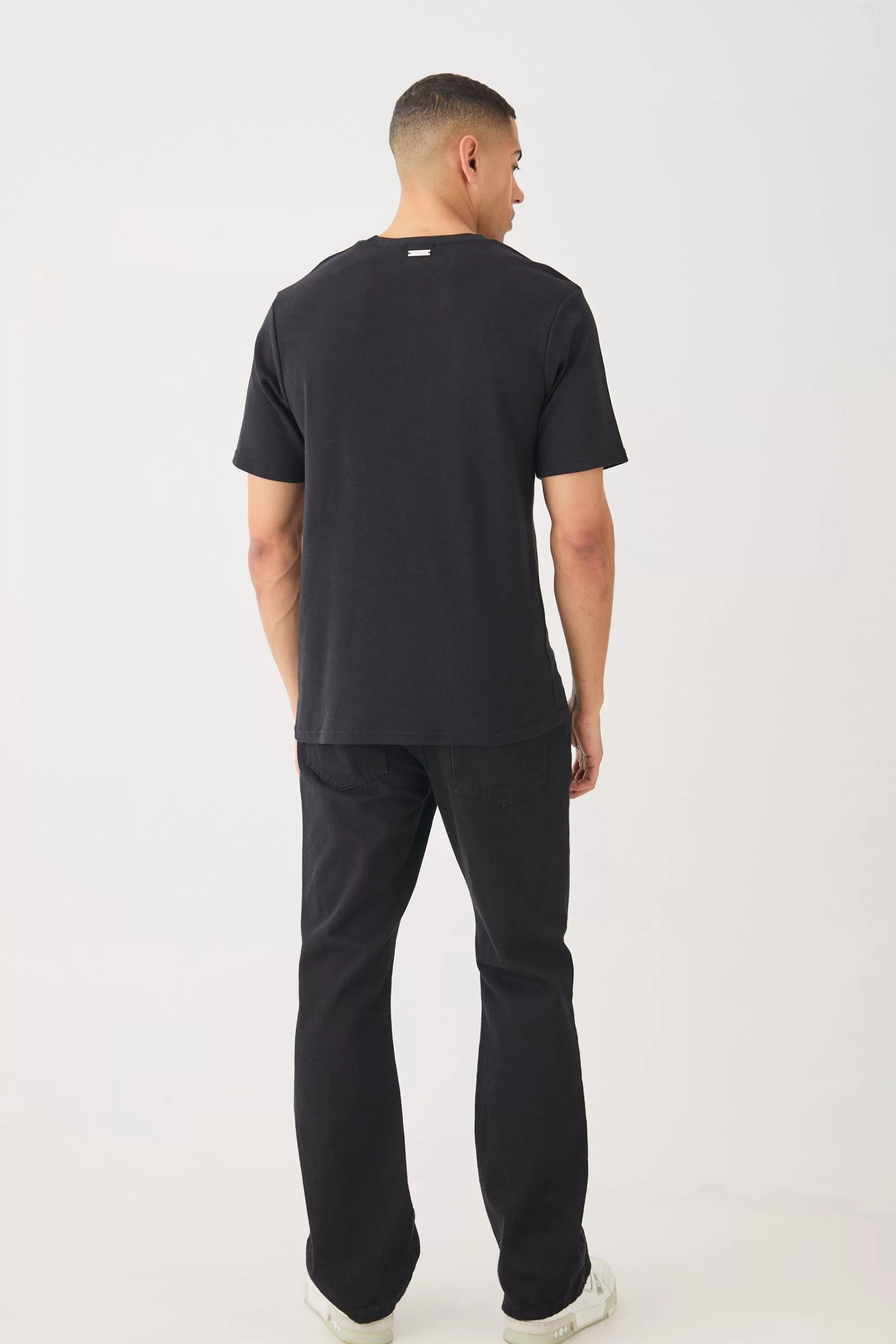boohooMAN Heavyweight Interlock Abstract Puff Print T-shirt | UK black Online