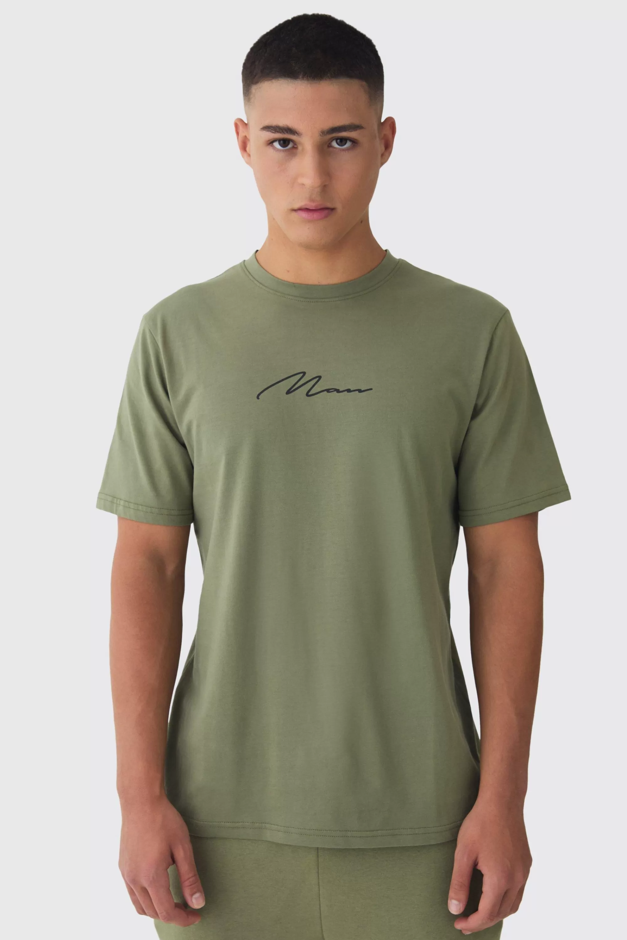 boohooMAN Man Signature Crew Neck Basic T-shirt | UK forest Best