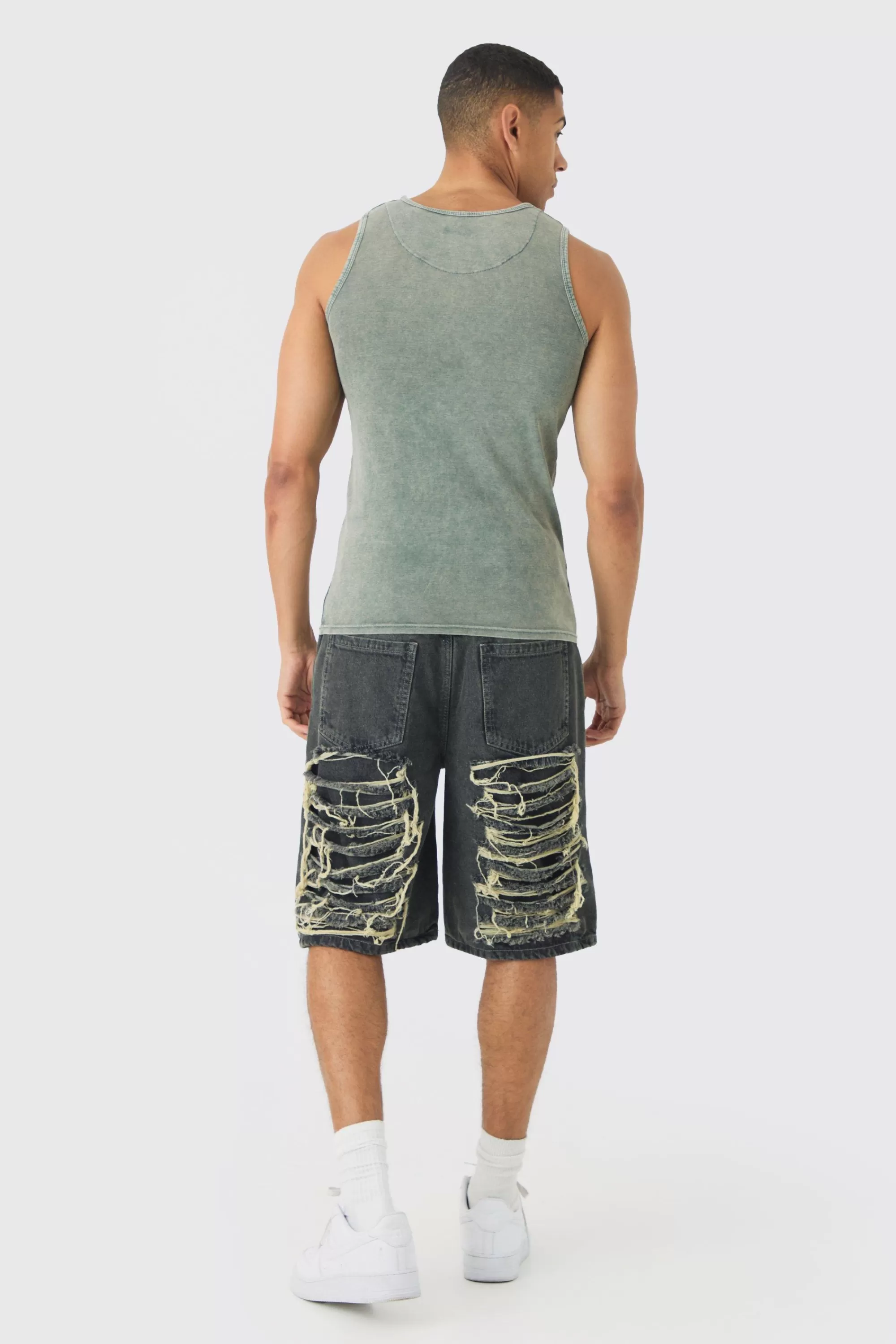 boohooMAN Muscle Fit Ribbed Acid Wash Vest | UK dark green Shop