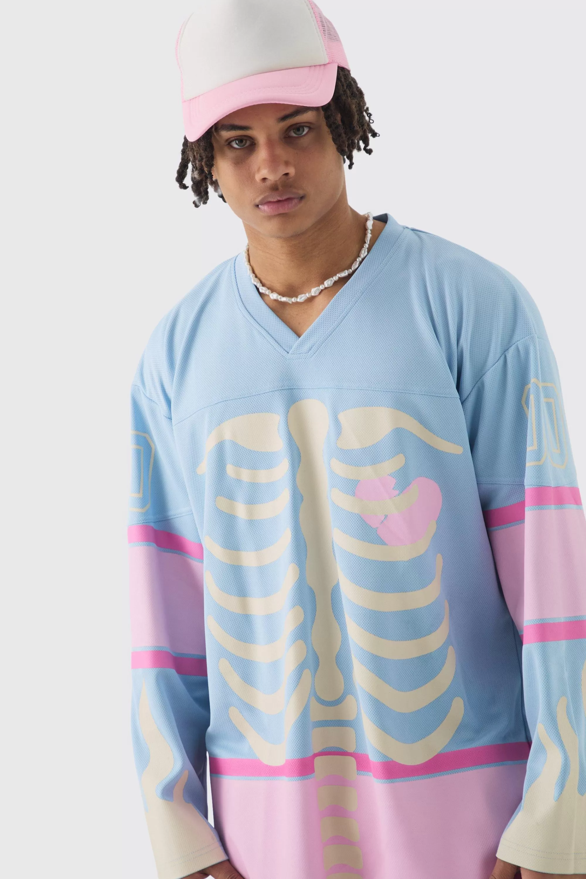 boohooMAN Official Heart Breaker Mesh Hockey Jersey Top | UK light blue Outlet