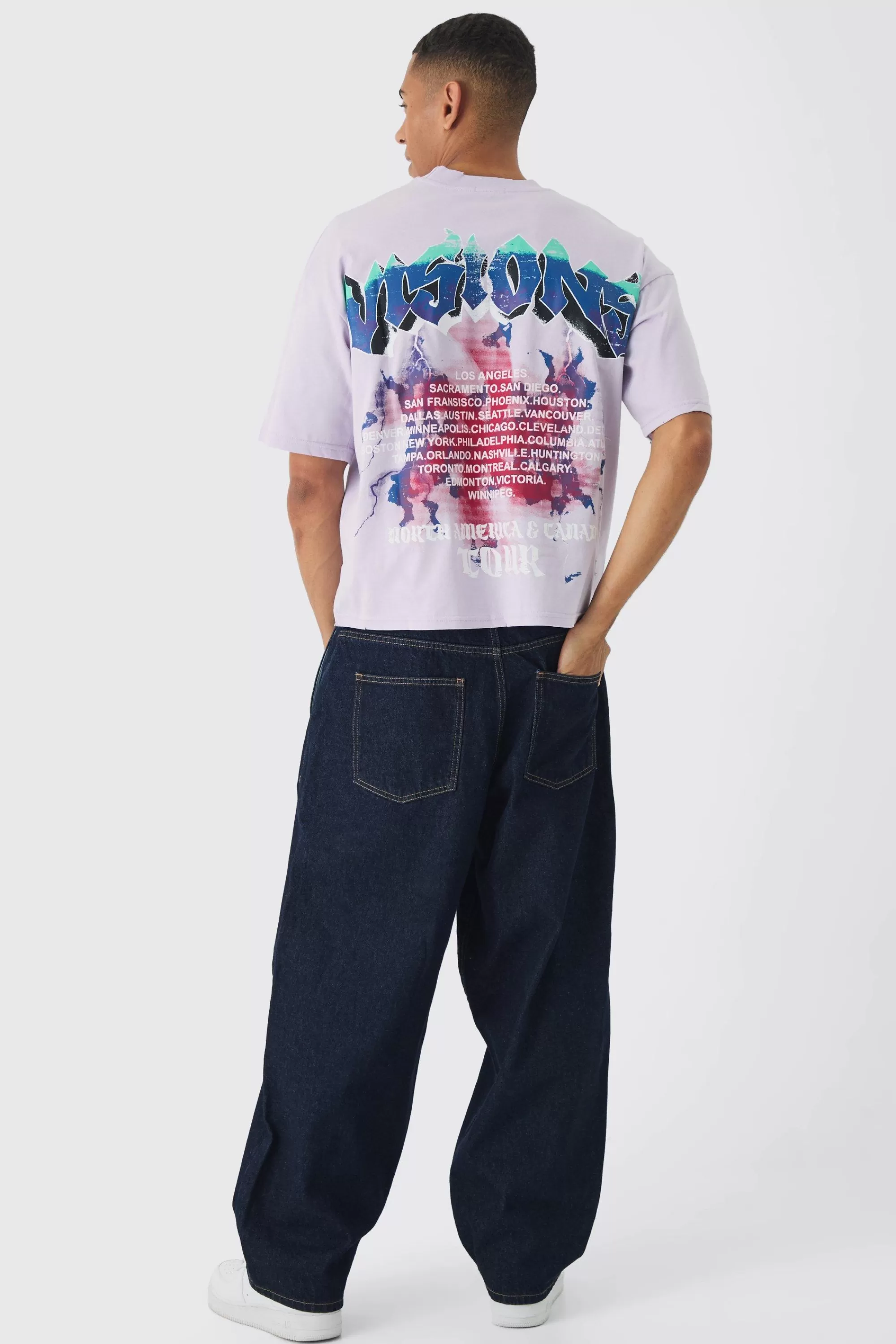 boohooMAN Oversized Boxy Heavyweight Graphic T-shirt | UK lilac Fashion
