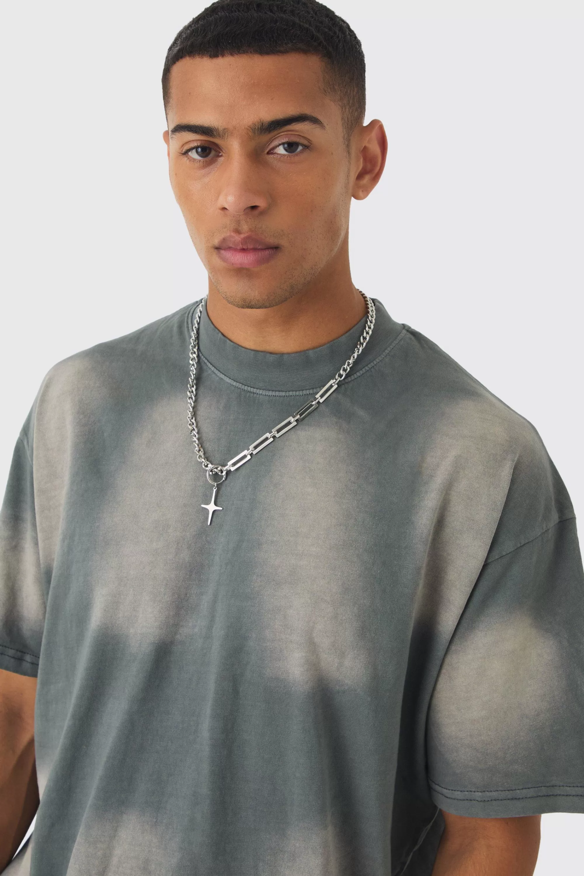 boohooMAN Oversized Extended Neck Sun Bleach T-shirt | UK grey Clearance