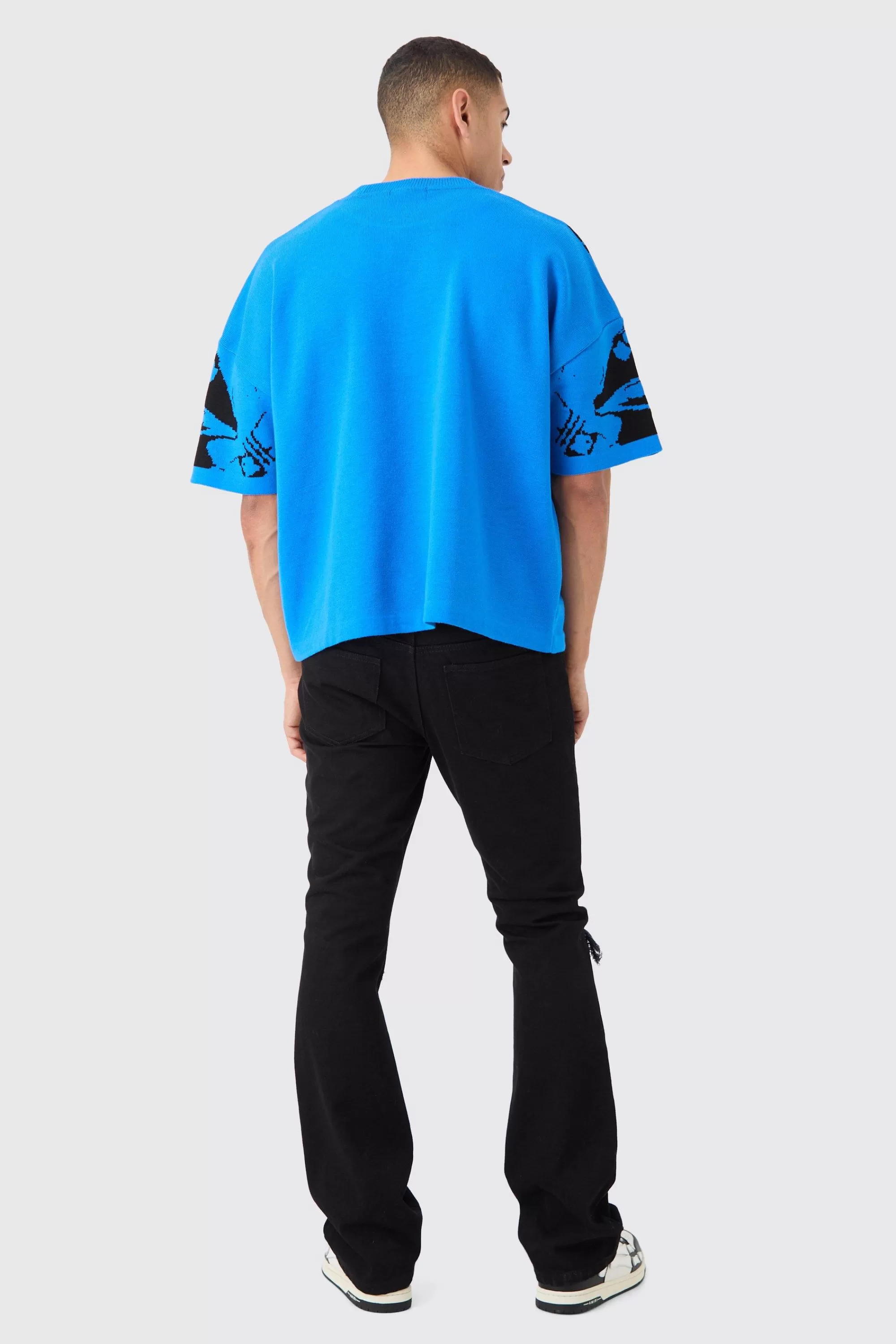 boohooMAN Oversized Line Drawing Knitted T-shirt | UK cobalt Online