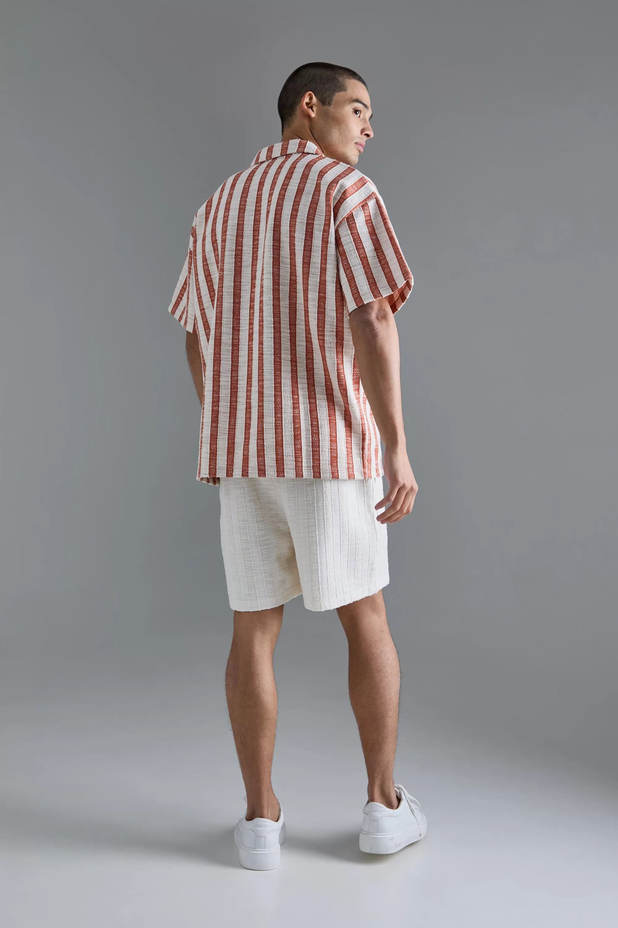 boohooMAN Oversized Revere Textured Stripe Polo | UK multi Outlet