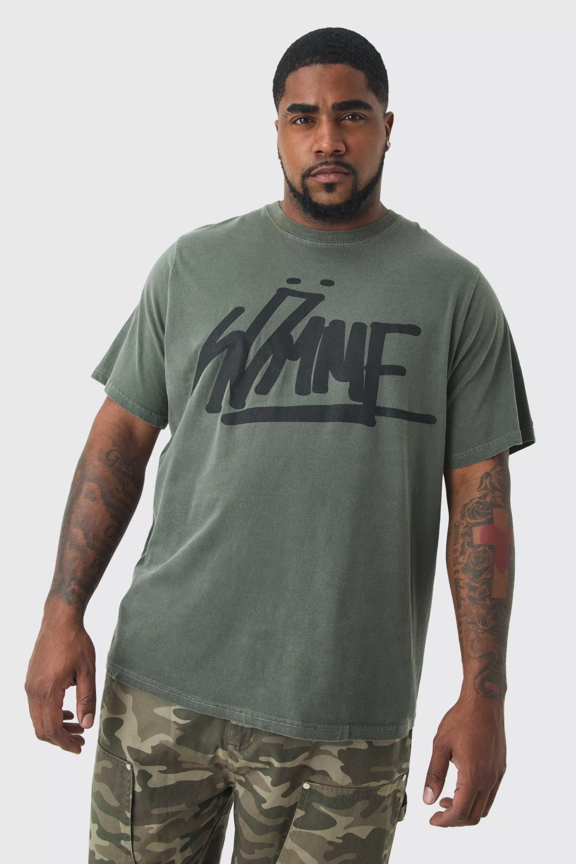 boohooMAN Plus Homme Graffiti T-shirt In | UK khaki Cheap