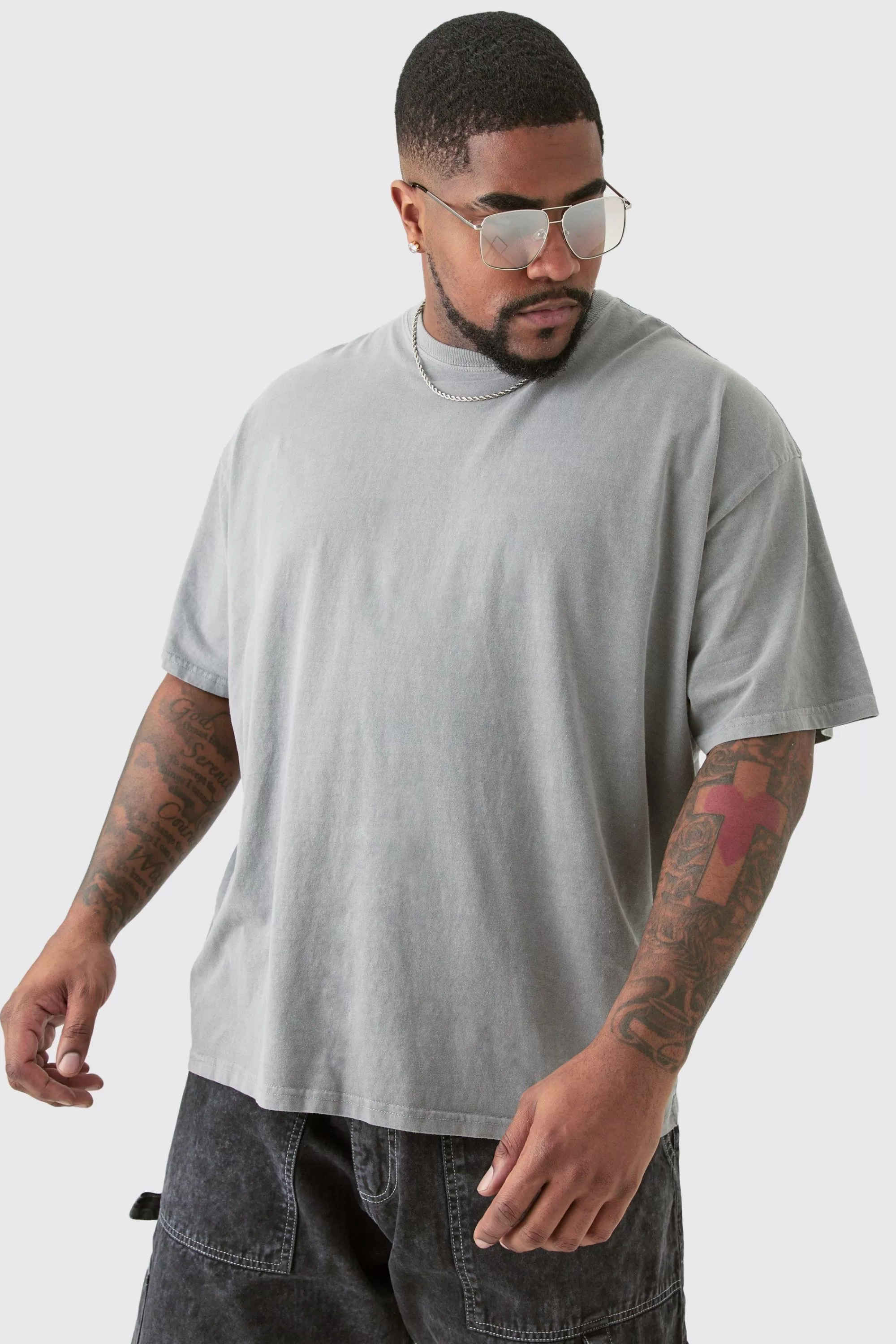 boohooMAN Plus Monaco Moto Back Print Graphic T-shirt In | UK grey Outlet