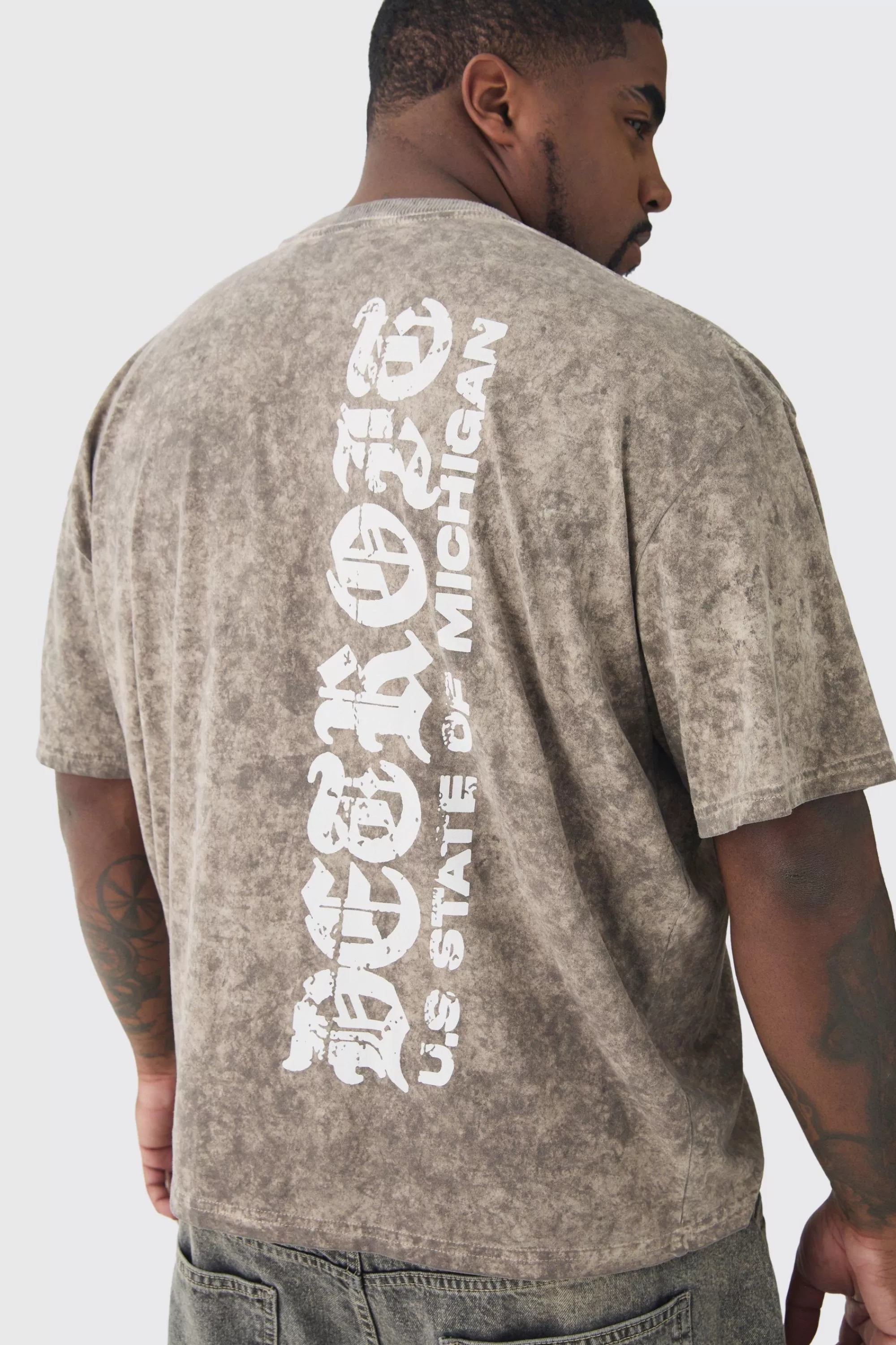 boohooMAN Plus Oversized Boxy Gothic Text Washed T-shirt | UK chocolate Online
