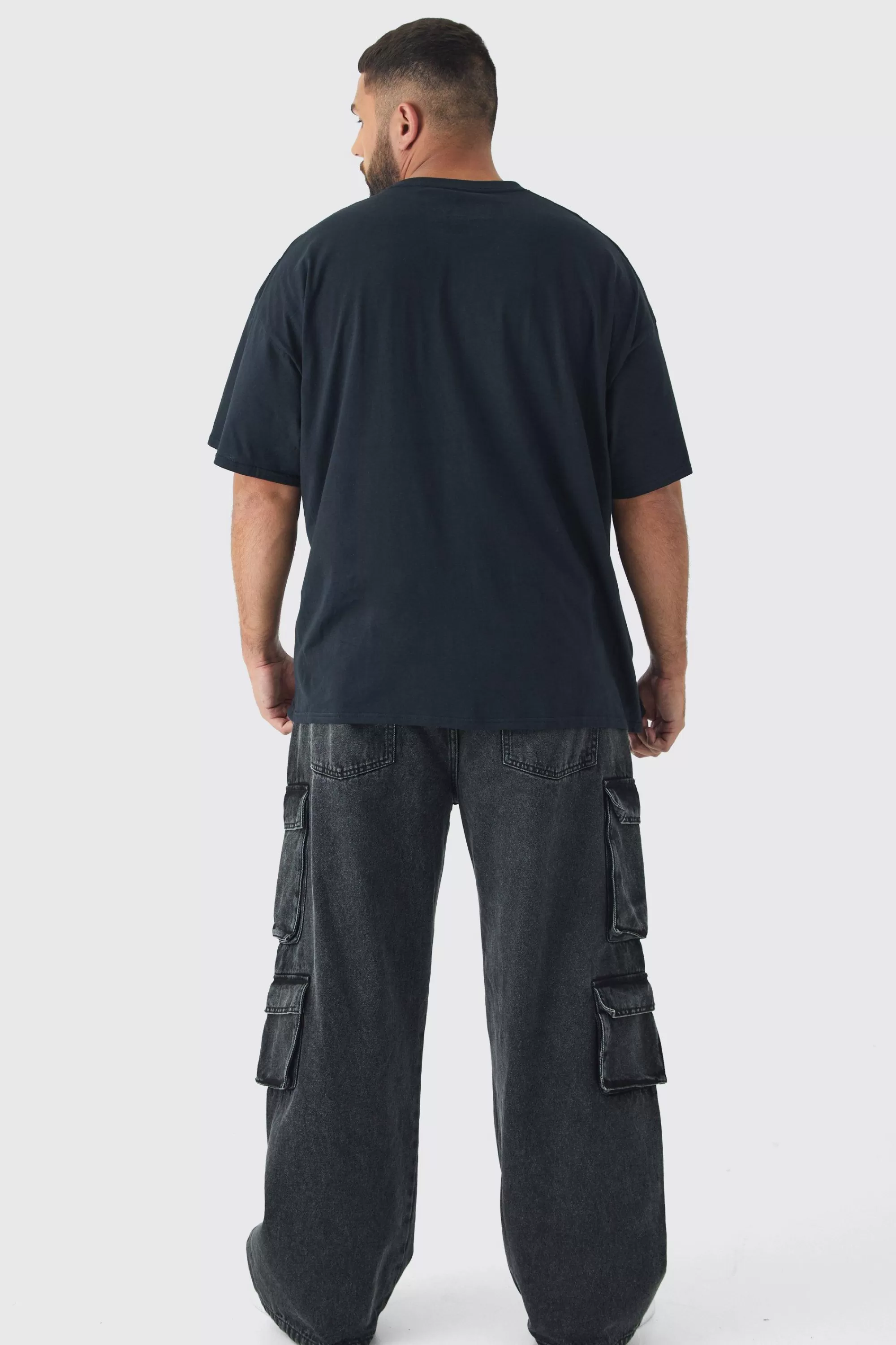 boohooMAN Plus Oversized Bullet For My Valentine License Print T-Shirt | UK black Fashion