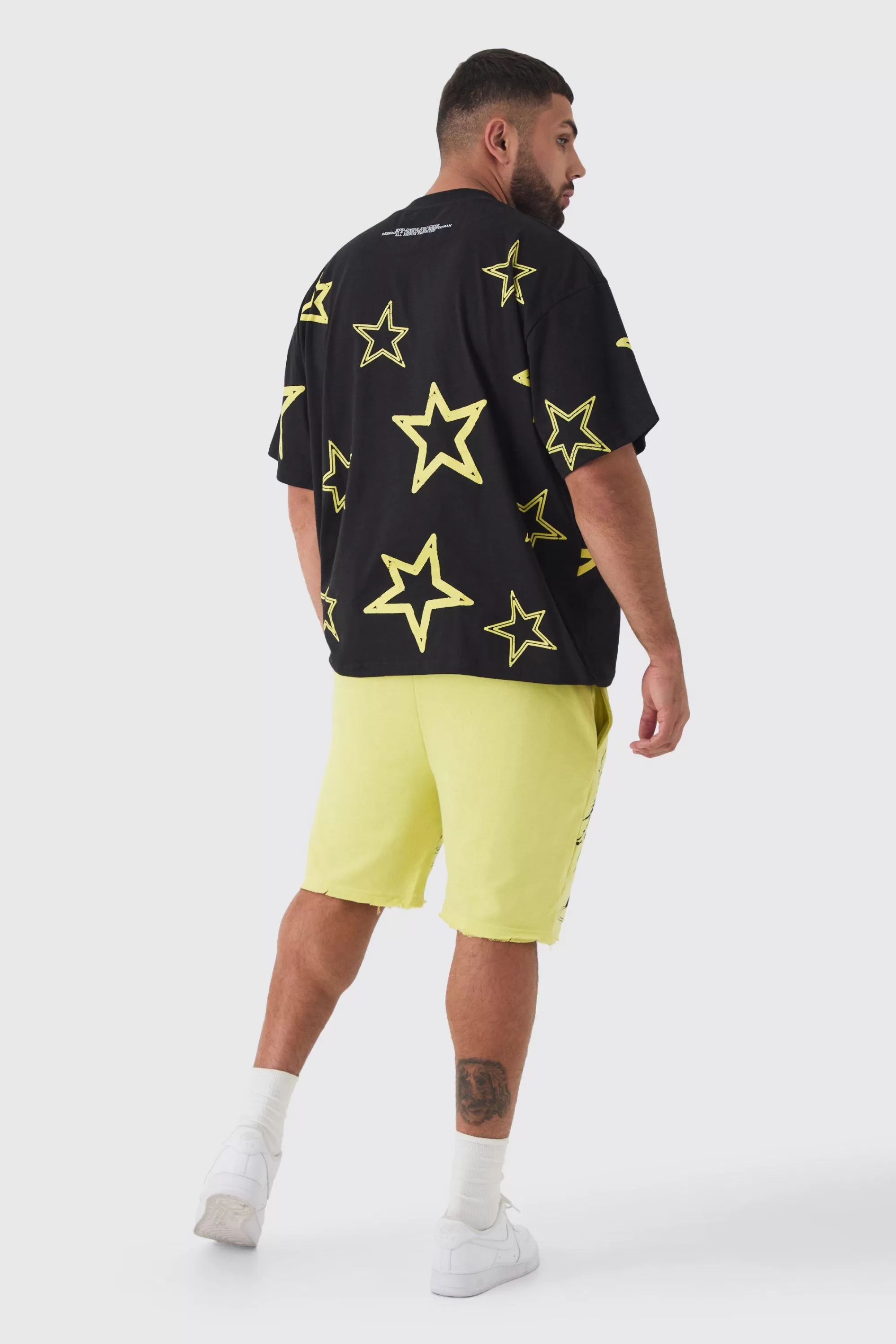 boohooMAN Plus Oversized Extended Neck Limited Star Print T-shirt | UK black Best