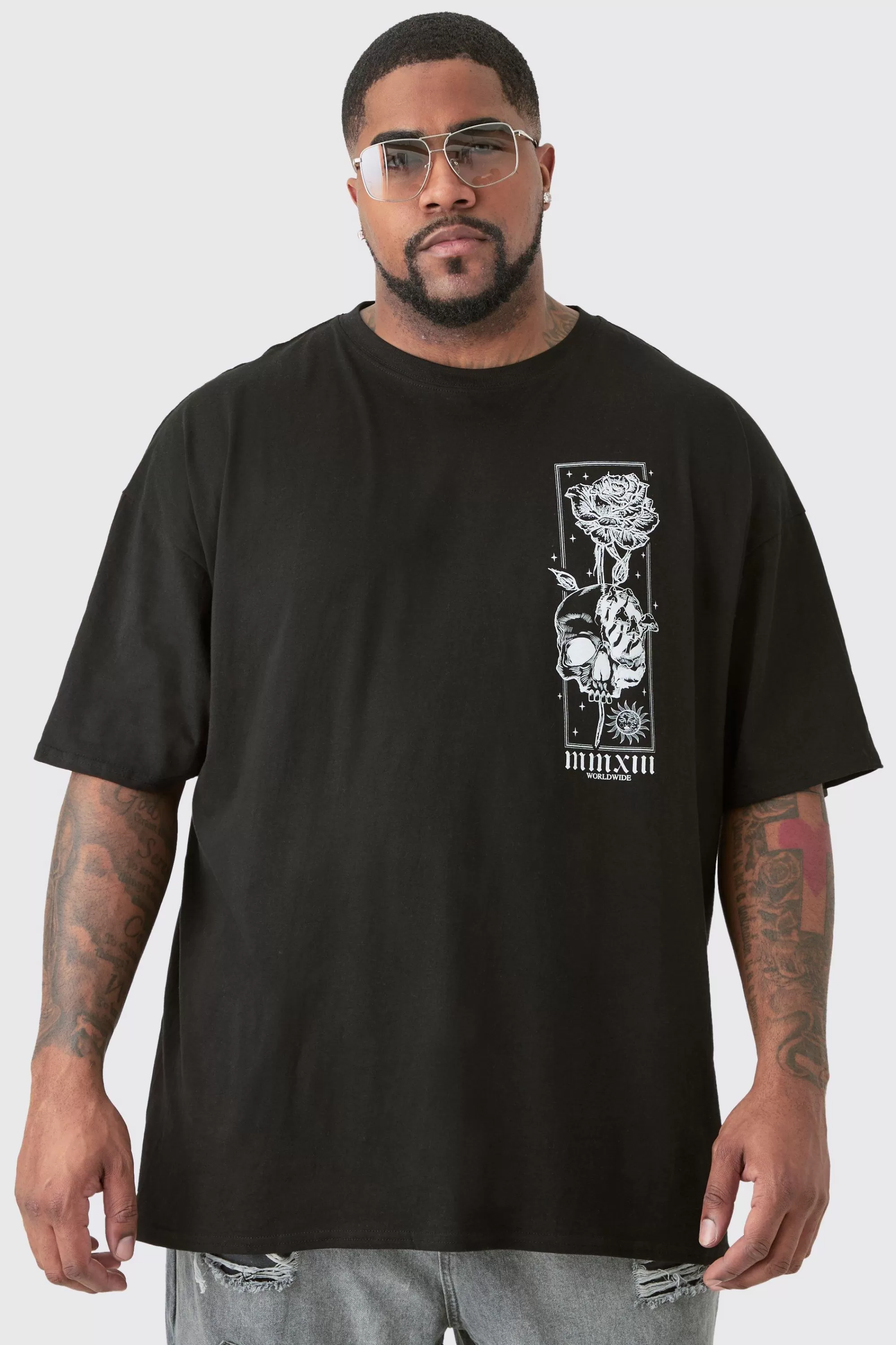 boohooMAN Plus Oversized Floral Graphic T-shirt | UK black Best Sale