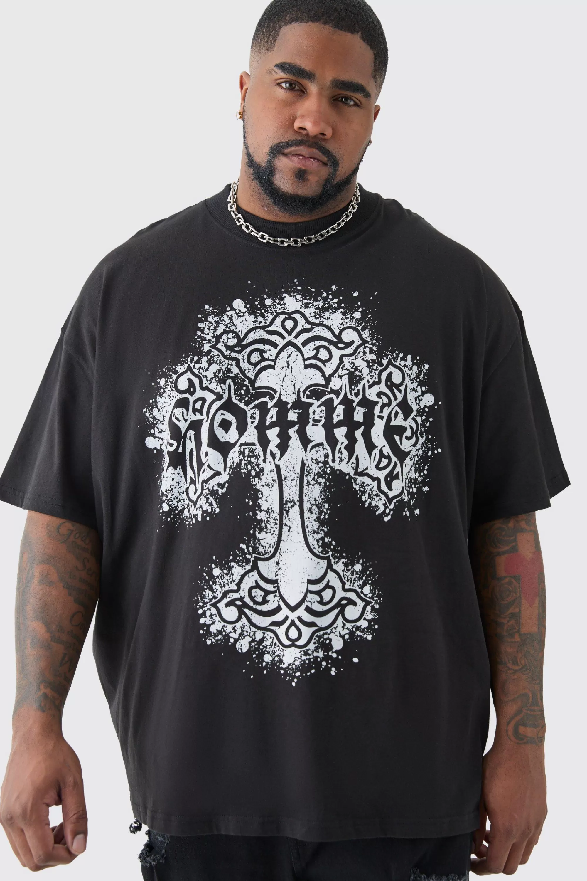 boohooMAN Plus Oversized Homme Cross Front & Back Print T-shirt | UK black Online