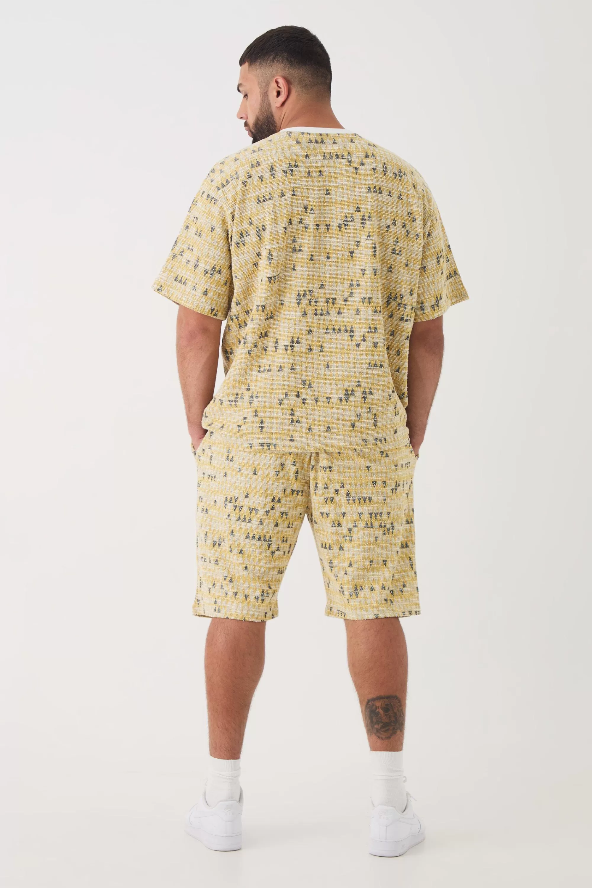 boohooMAN Plus Oversized Jacquard Geo T-shirt | UK yellow Fashion