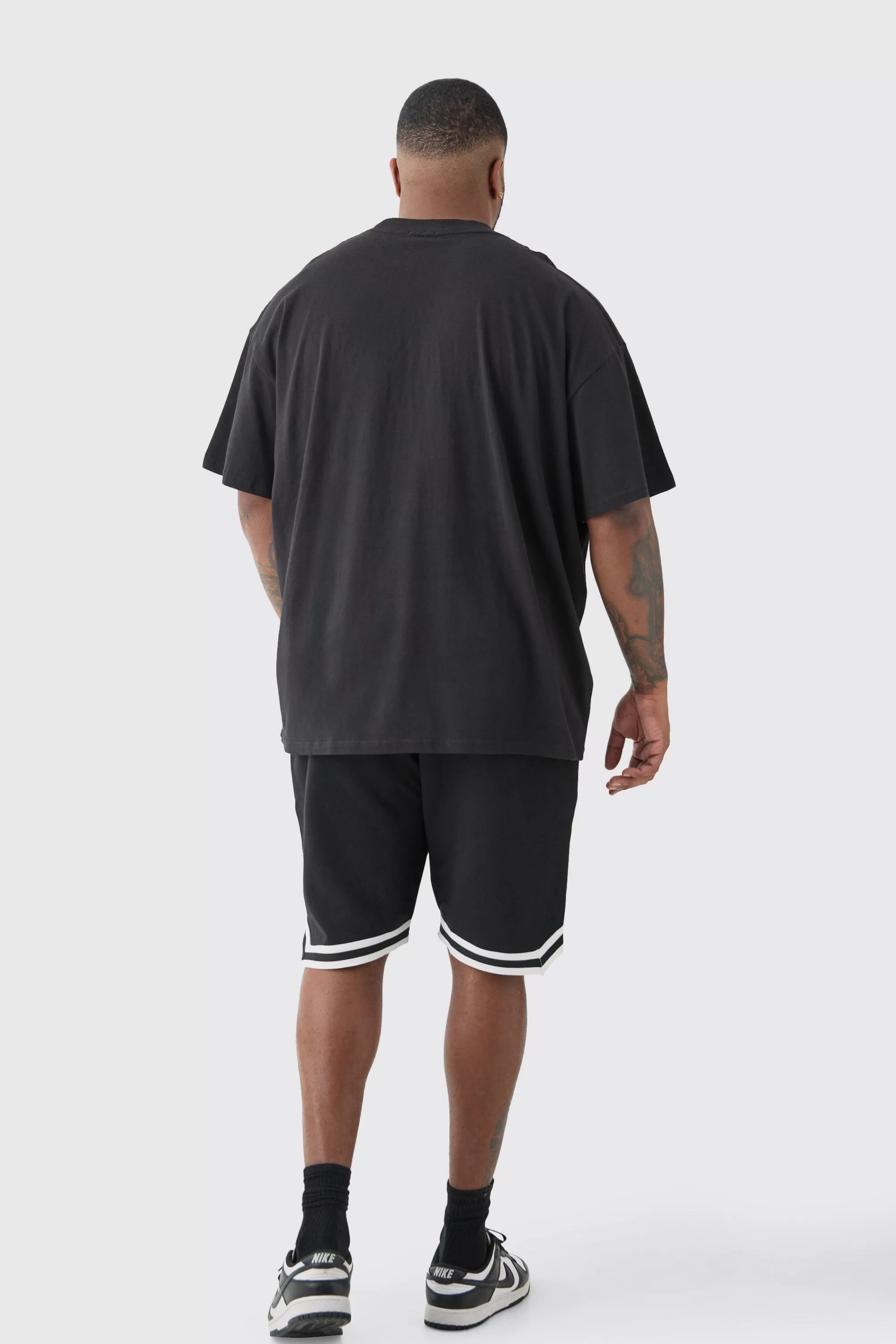 boohooMAN Plus Oversized Los Angeles T-shirt In | UK black Discount