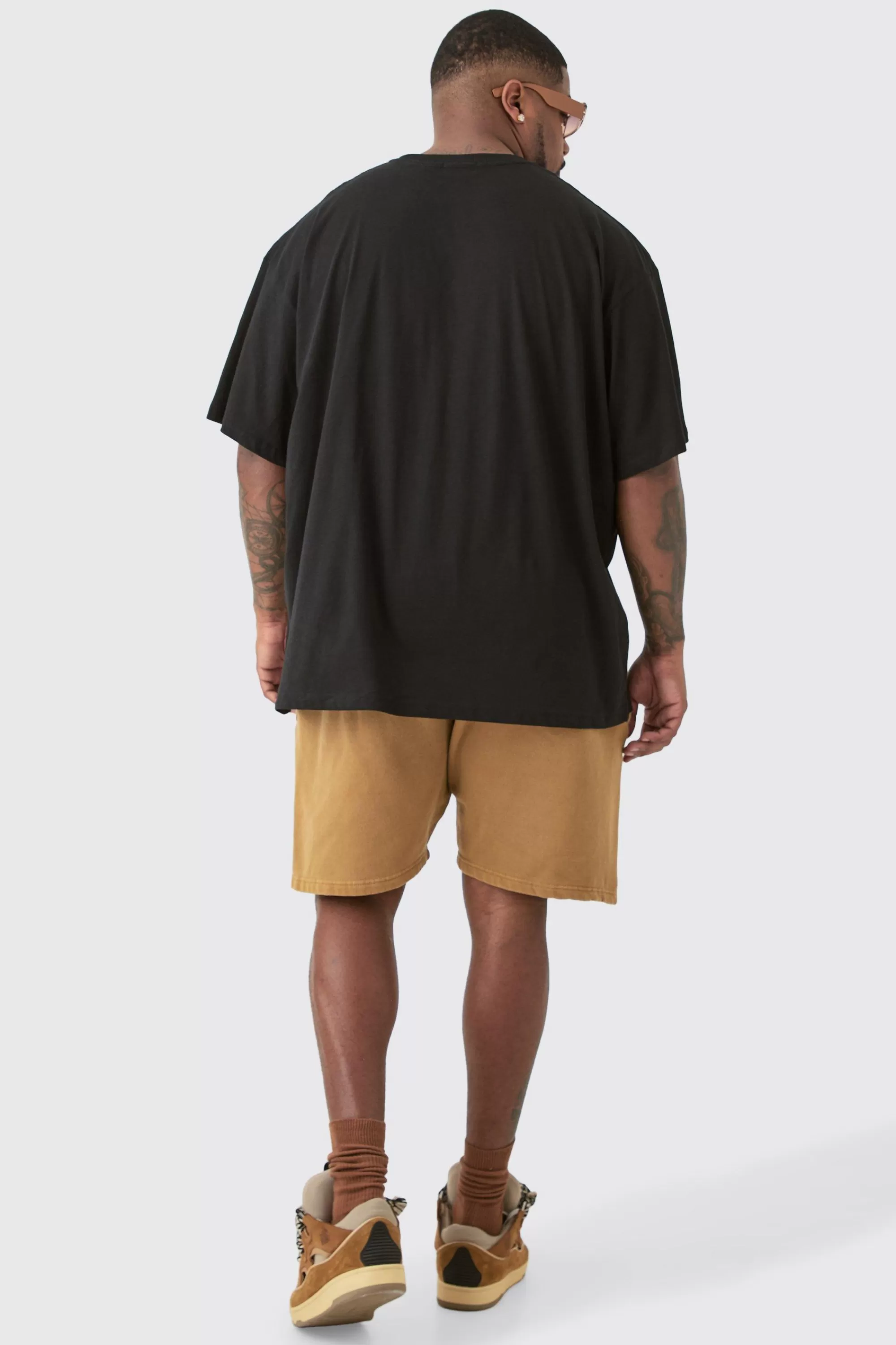 boohooMAN Plus Oversized Official Renaissance Print T-shirt In | UK black Fashion