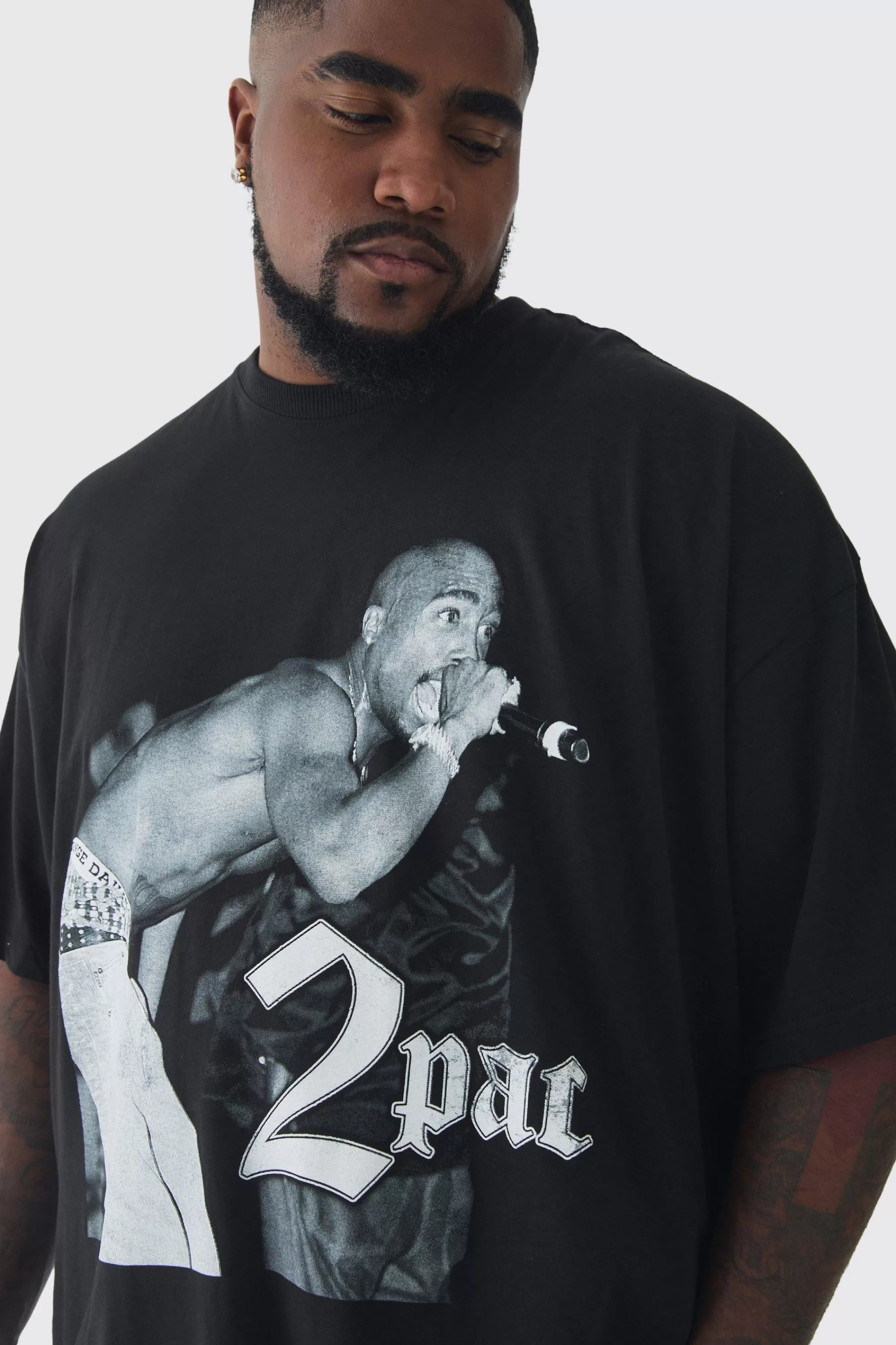 boohooMAN Plus Oversized Tupac License Print T-Shirt | UK black Outlet