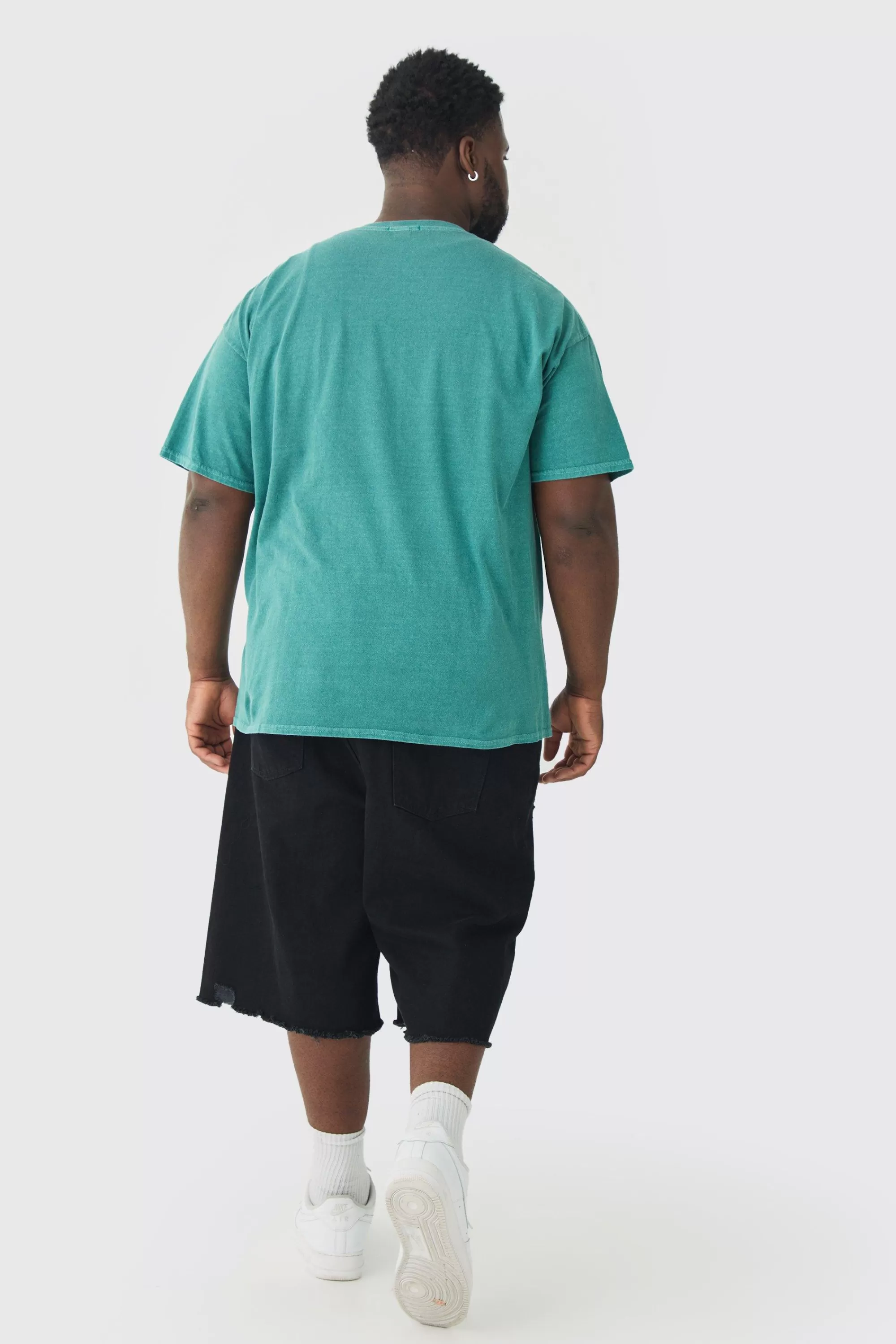 boohooMAN Plus Oversized Washed Dove Graphic T-shirt | UK green Best