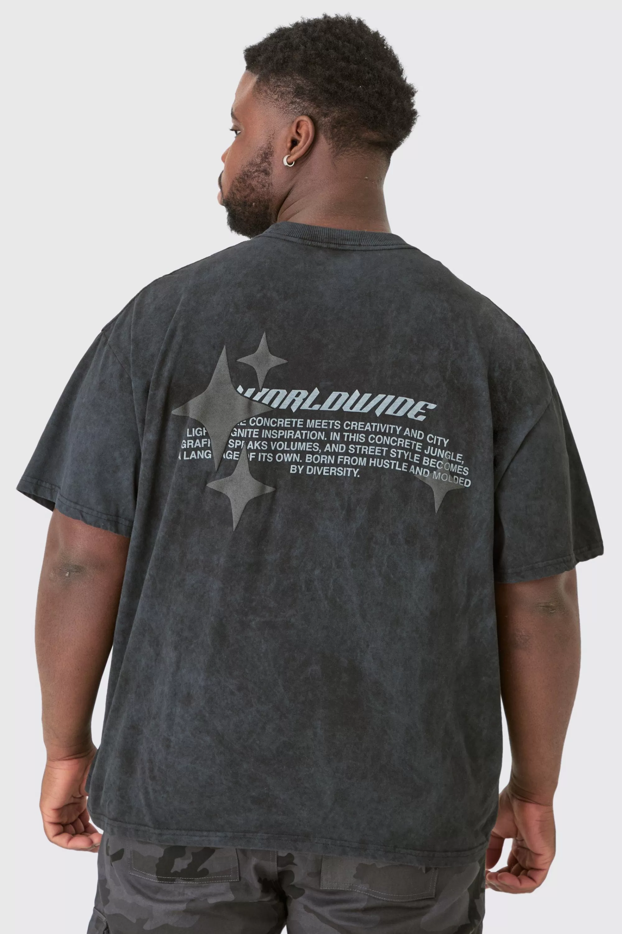 boohooMAN Plus Oversized Worldwide Back Print Star Puff In Acid Wash | UK grey Cheap