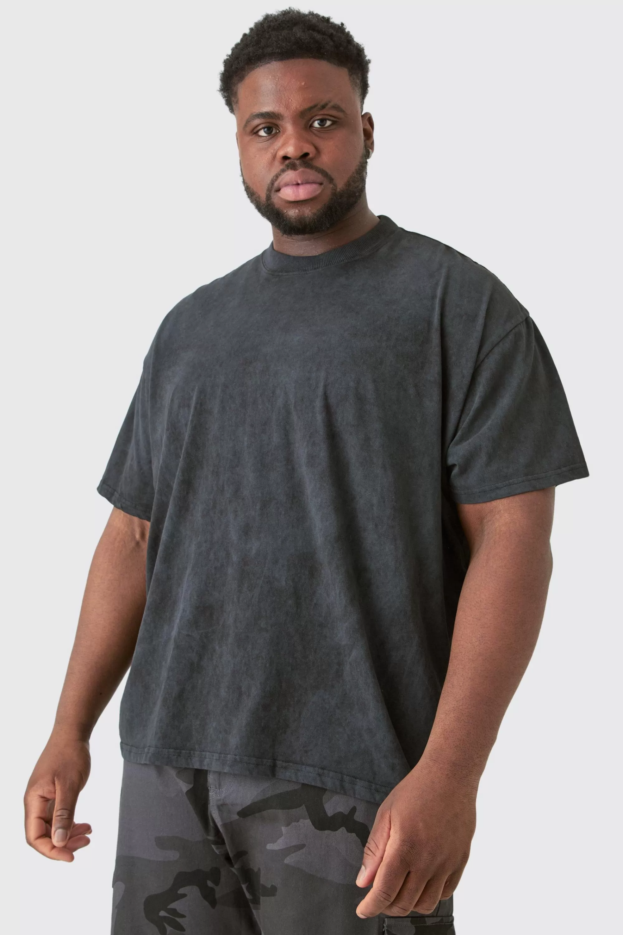 boohooMAN Plus Oversized Worldwide Back Print Star Puff In Acid Wash | UK grey Cheap