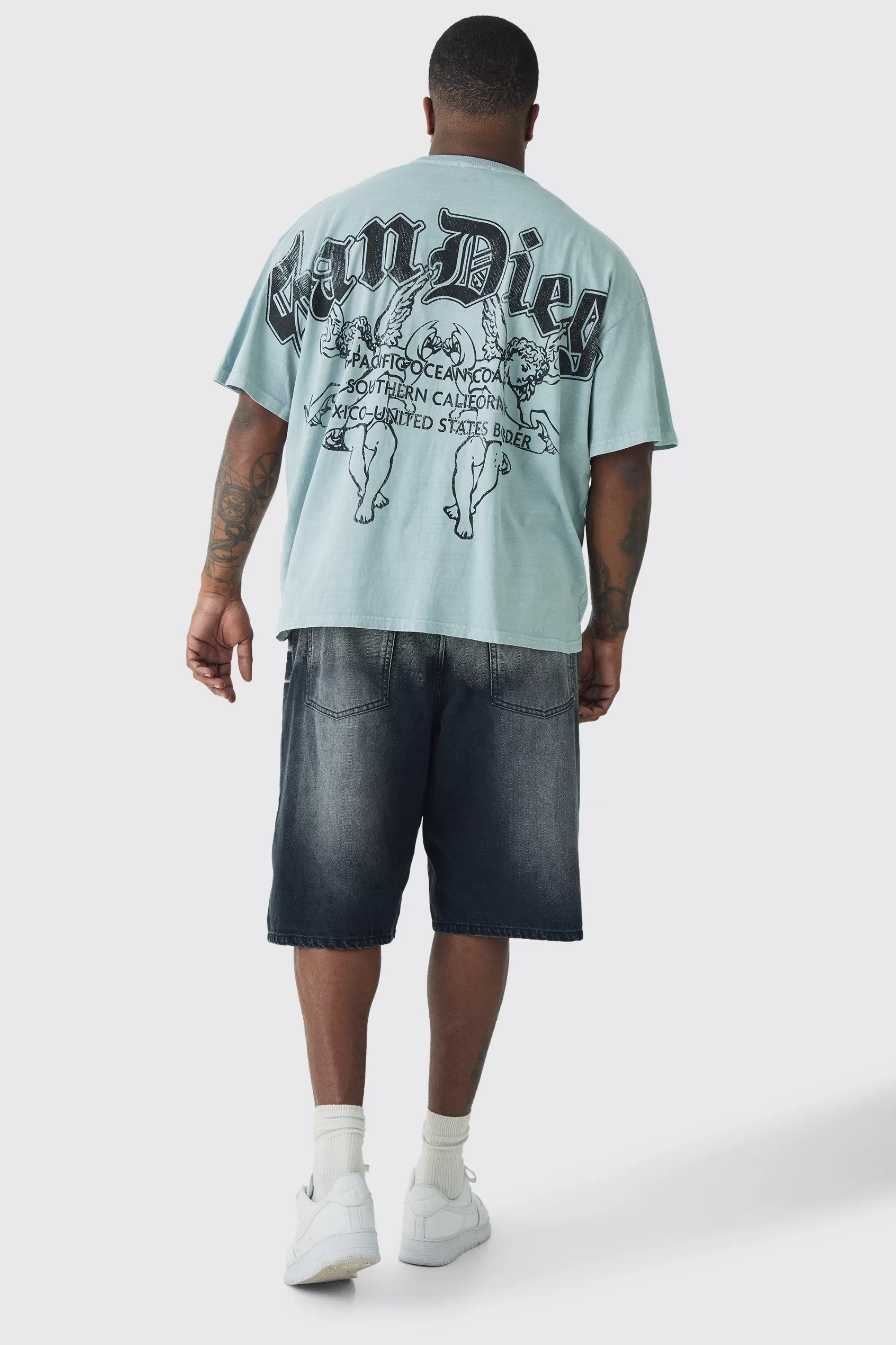 boohooMAN Plus San Diego Renaissance Back Print T-shirt In | UK blue Best Sale