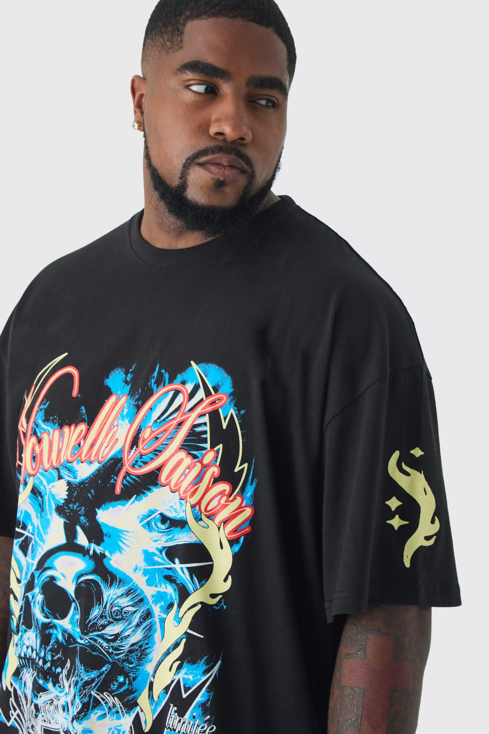 boohooMAN Plus Skull Flame Print Oversized T-shirt In | UK black Online