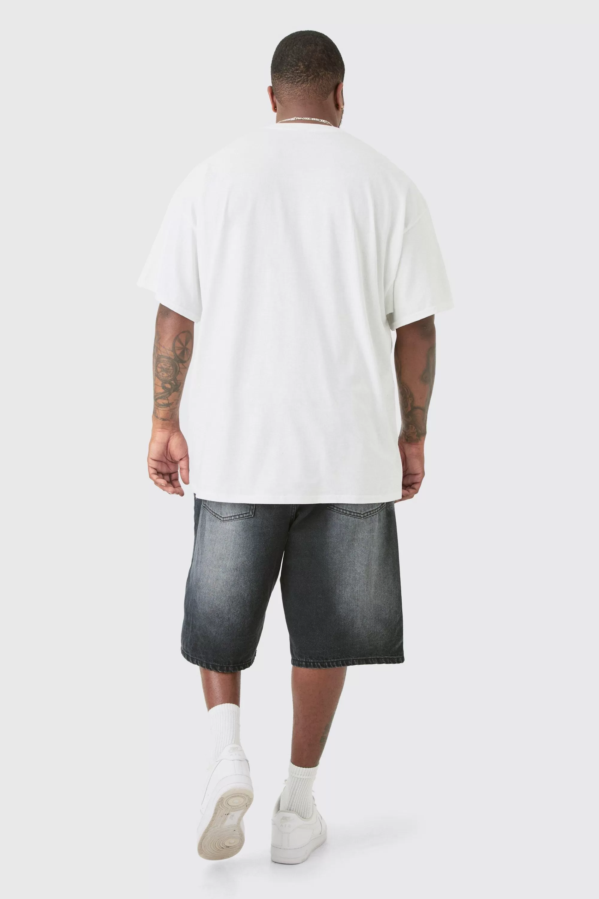 boohooMAN Plus Street Fighter License Print T-shirt | UK white Flash Sale