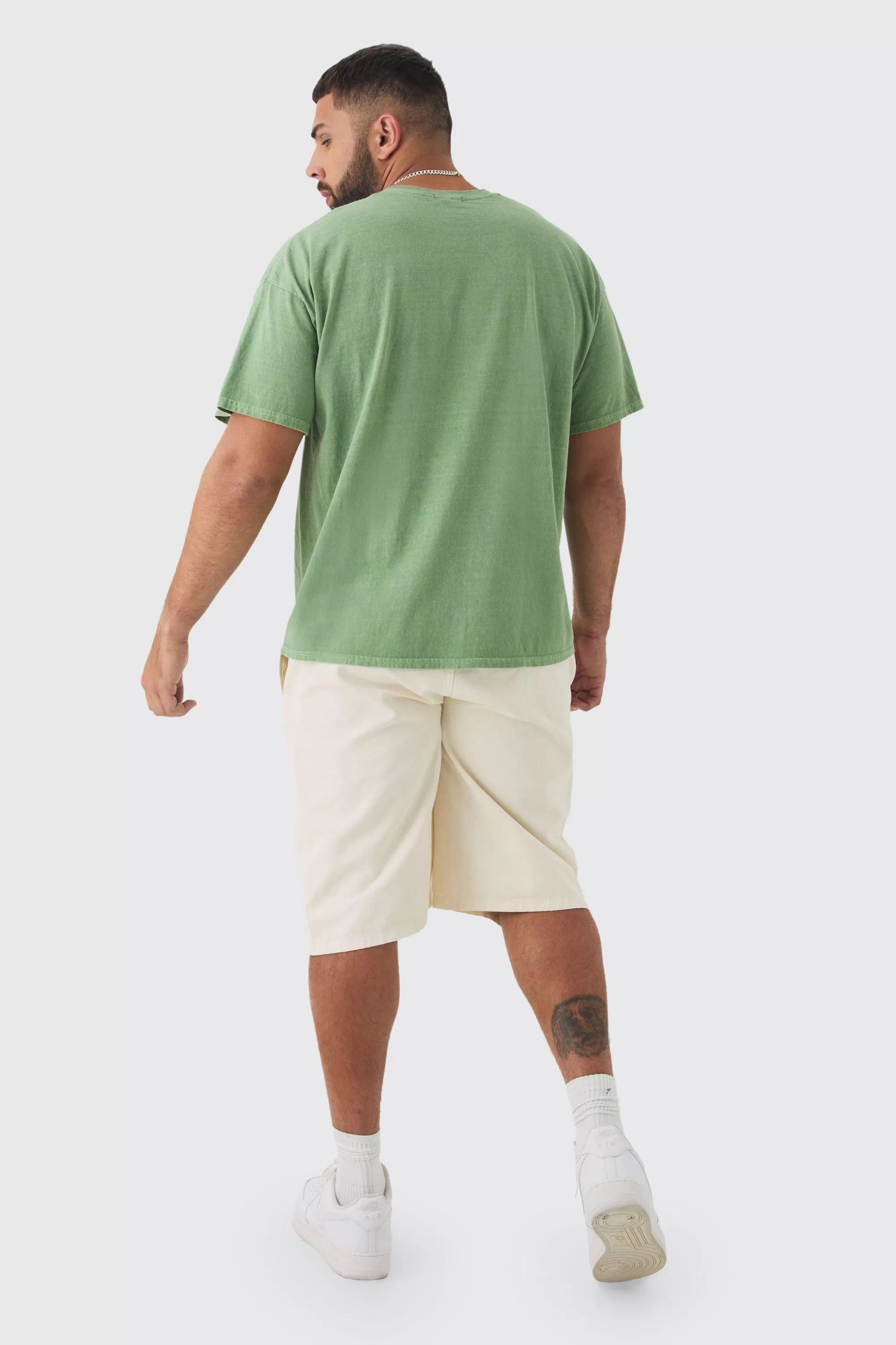 boohooMAN Plus Teddy Skeleton Graphic T-shirt | UK khaki New