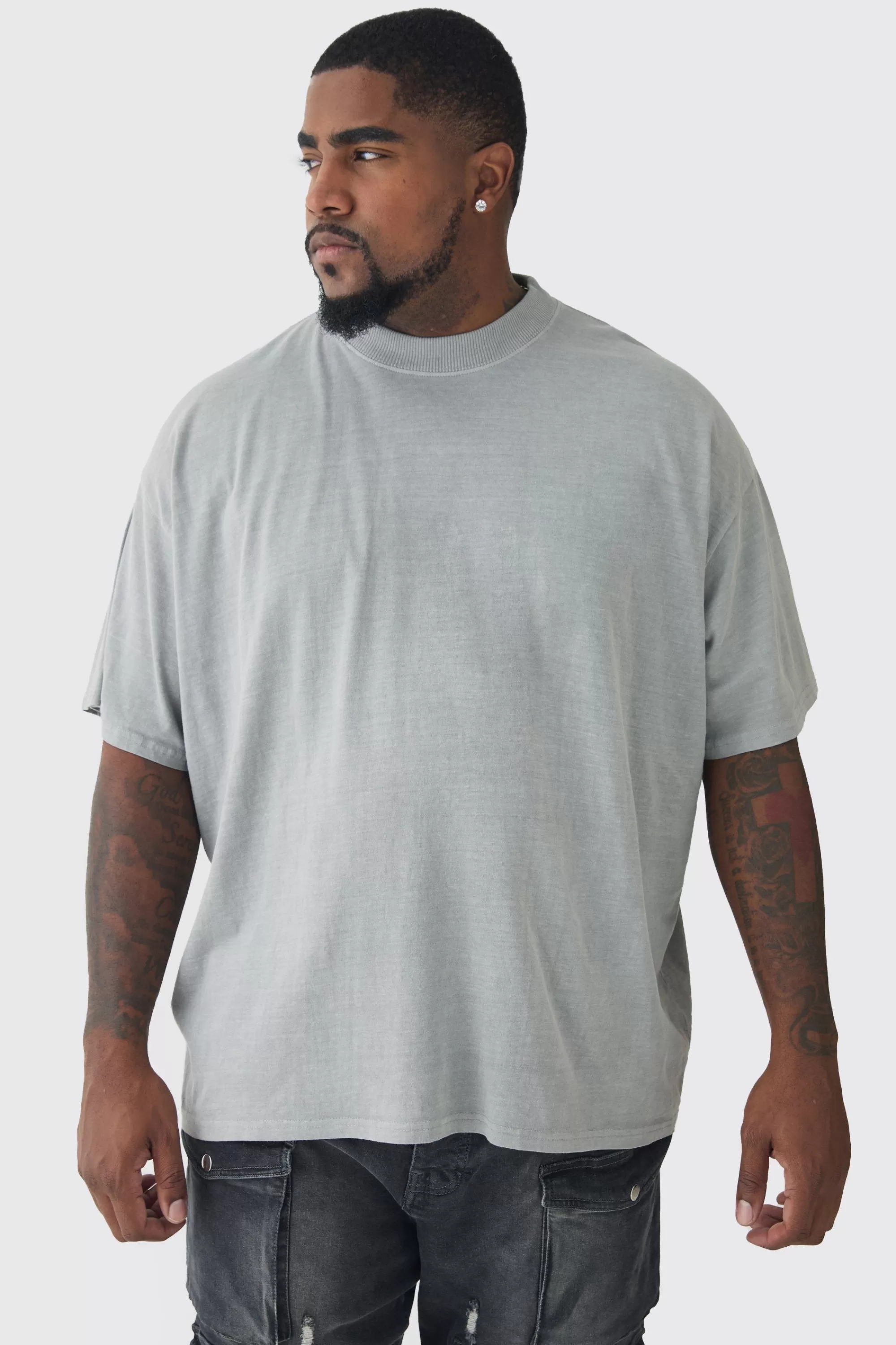boohooMAN Plus Washed Oversized Extended Neck Eagle Graphic T-shirt | UK charcoal Store
