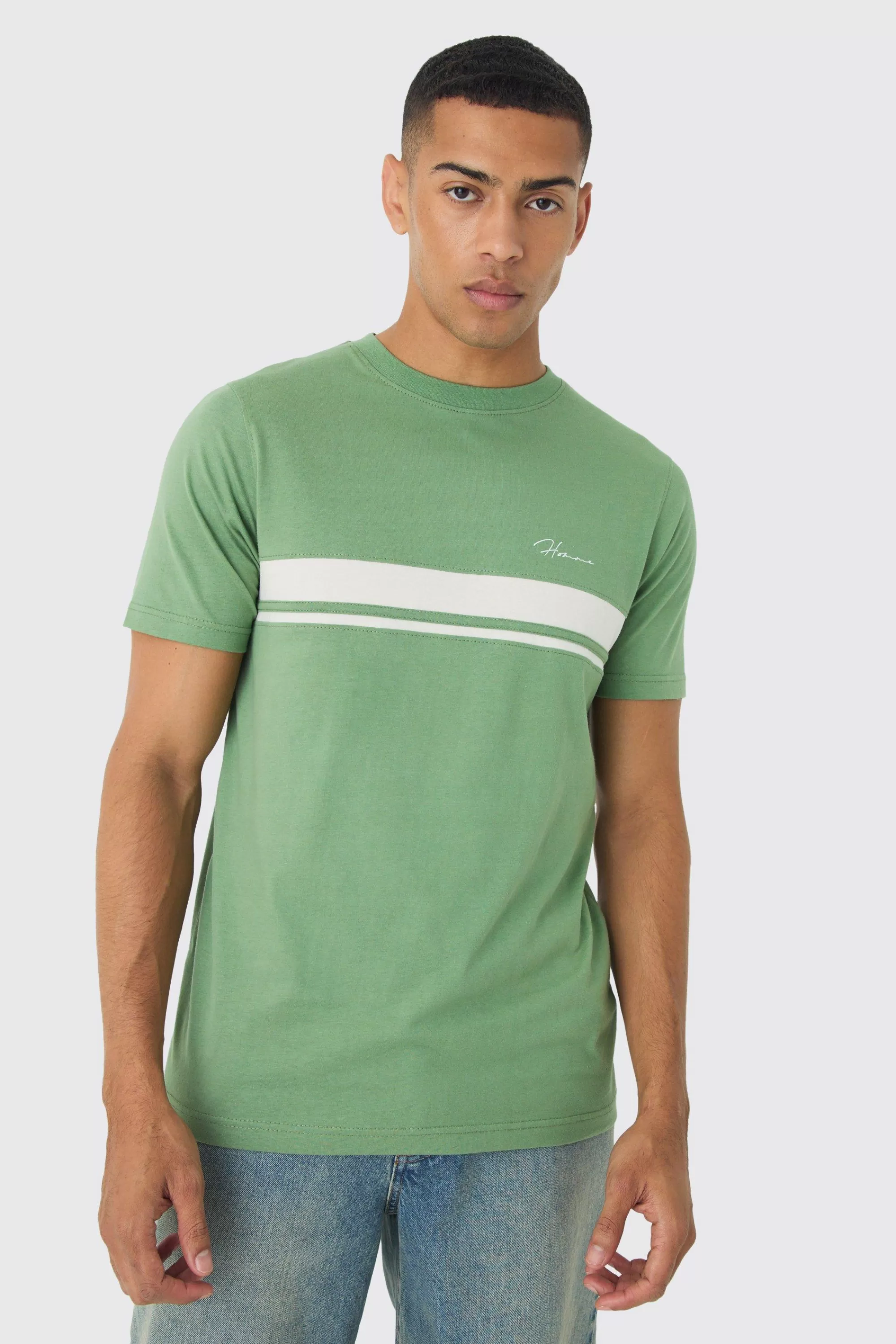 boohooMAN Slim Homme Script Colour Block T-shirt | UK khaki Shop