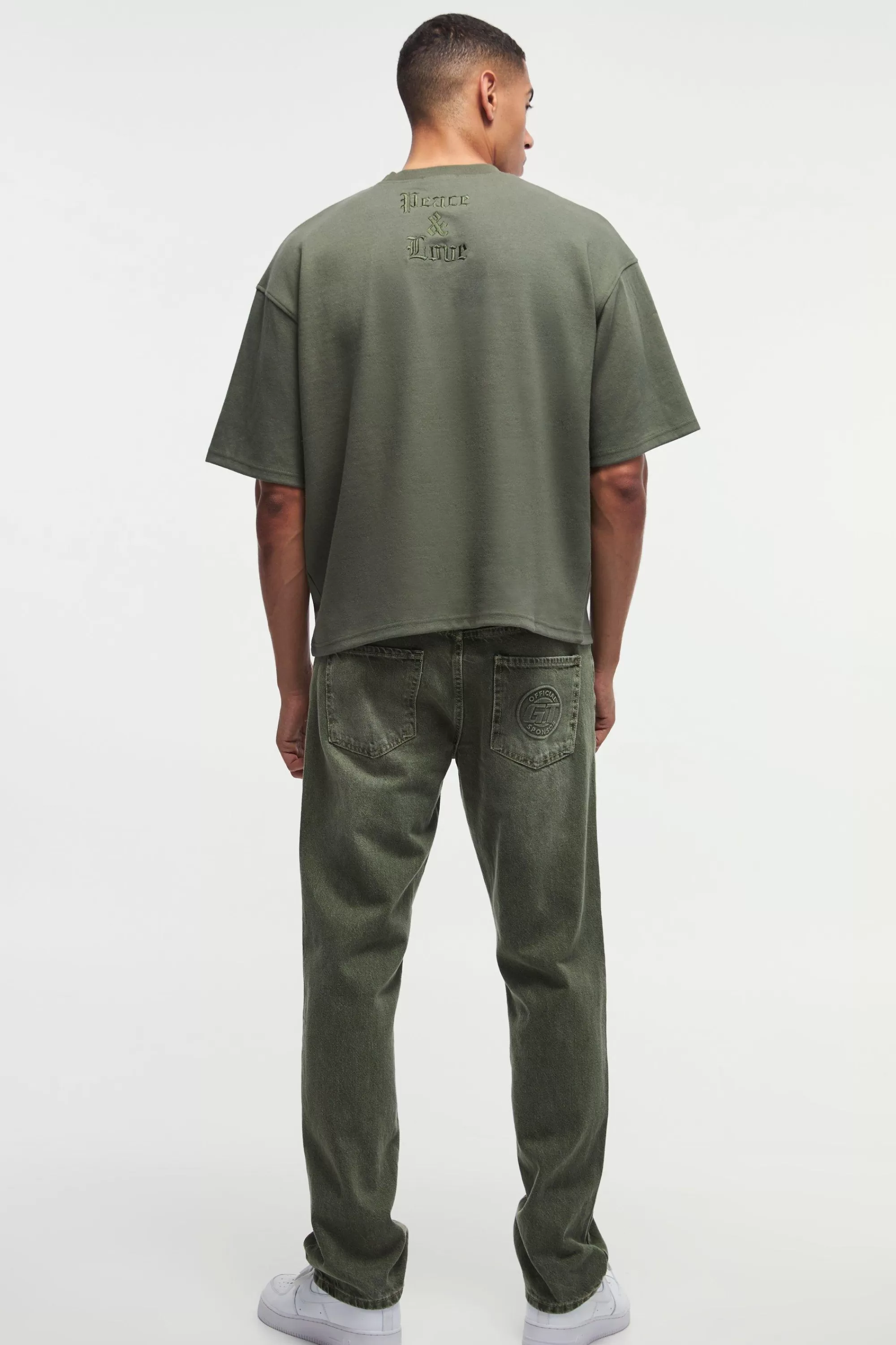 boohooMAN Smart Oversized Boxy Embroidered Interlock T-shirt | UK khaki Store